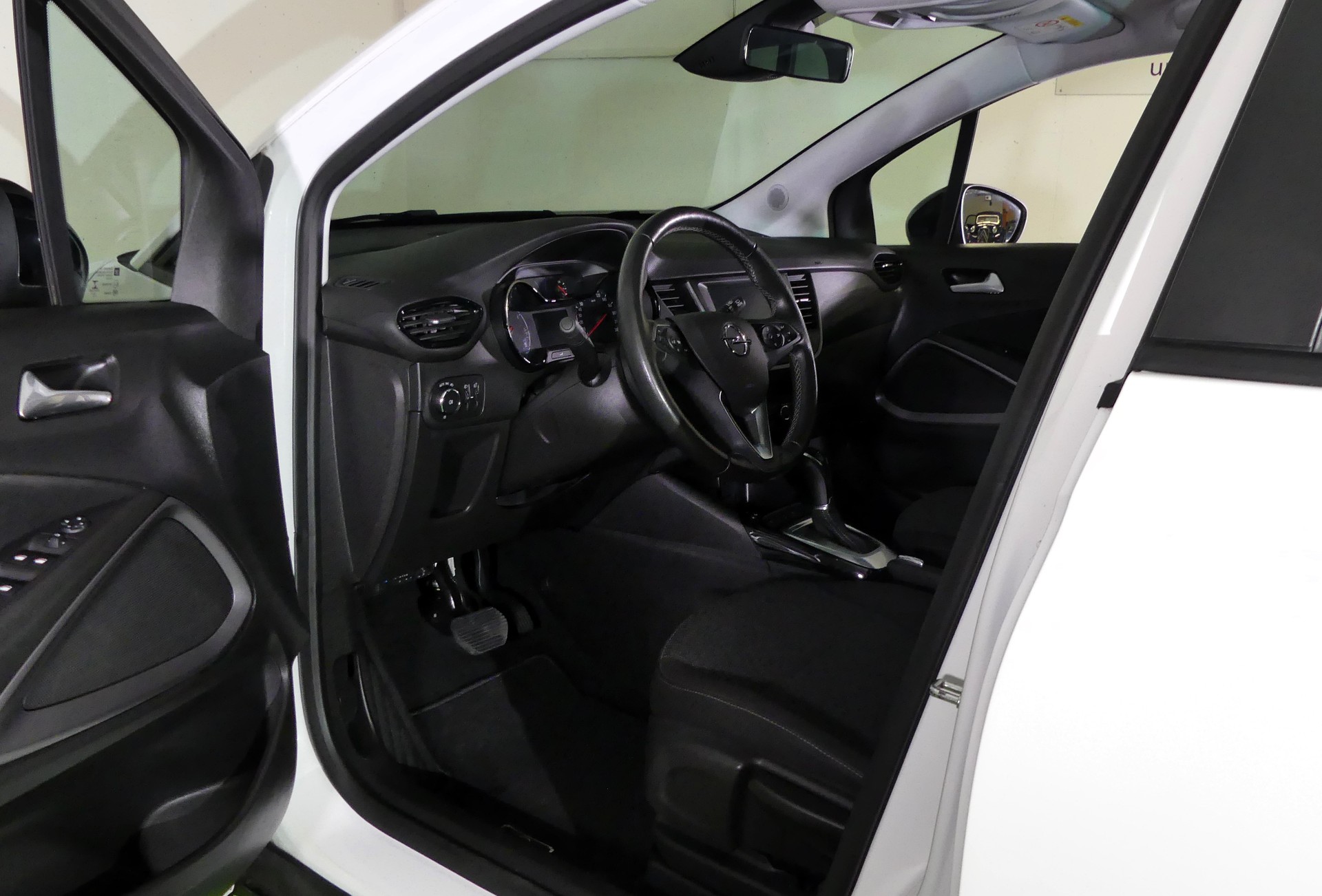 OPEL Crossland 1.2i Edition Automat-image-7