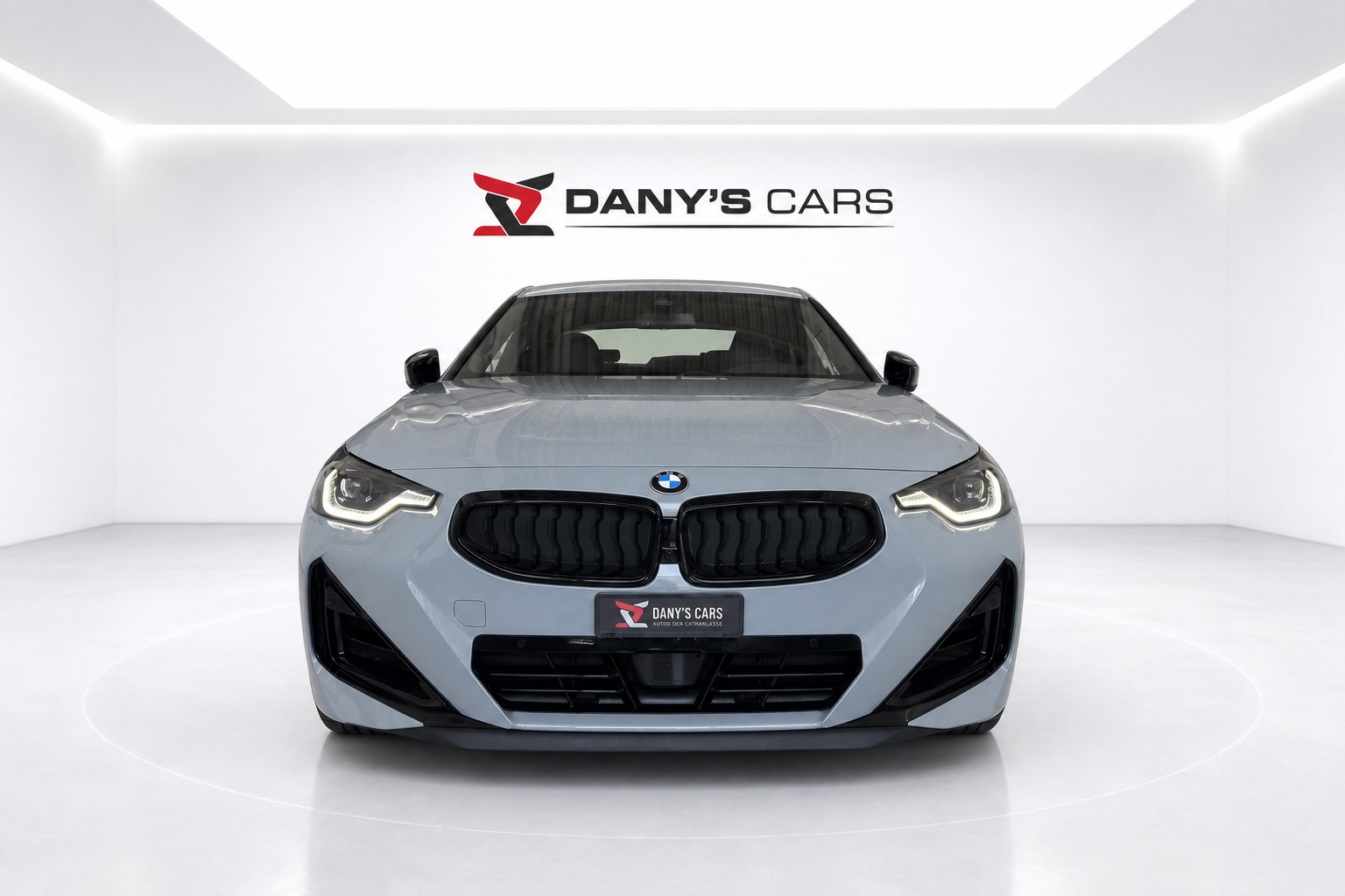 BMW M240i xDrive Steptronic M-Performance-showroom-element-1