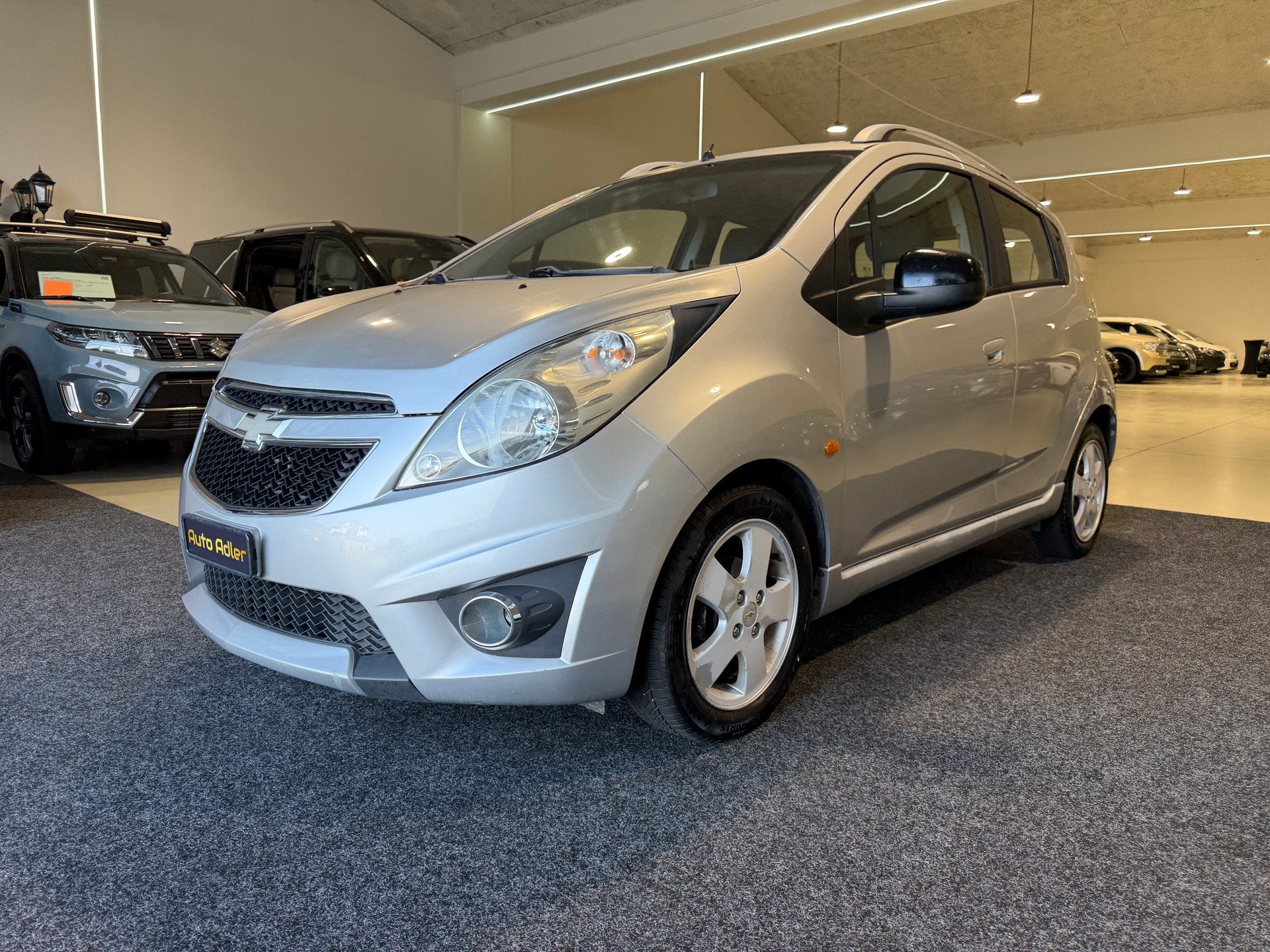 CHEVROLET Spark 1.2 LT-showroom-element-3