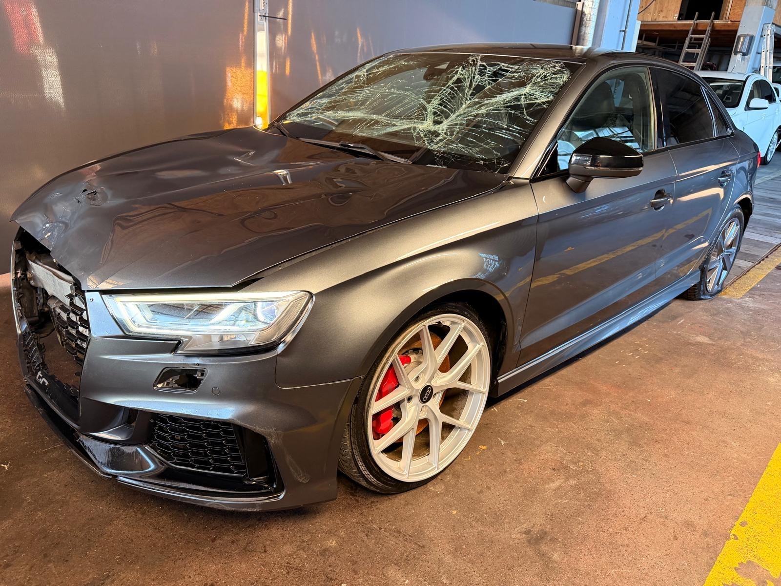 AUDI RS3 Limousine 2.5 TSI quattro S-tronic