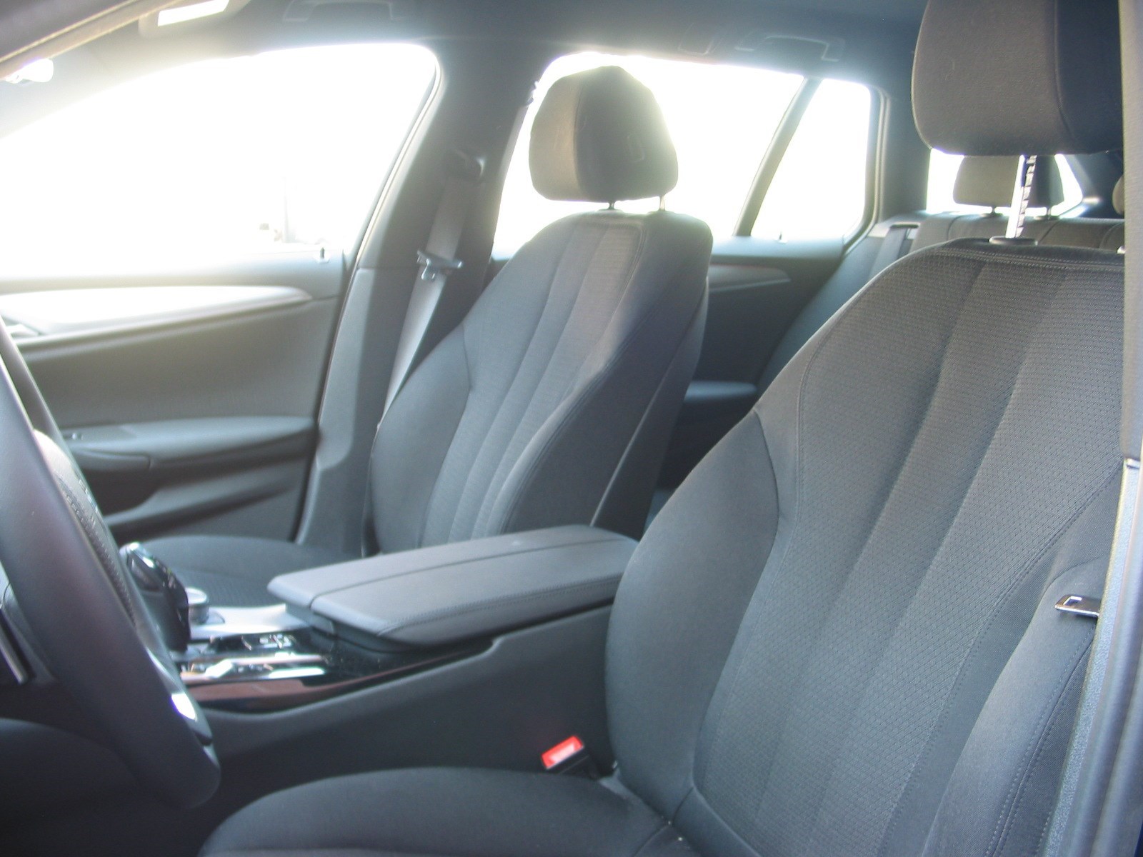 BMW 530d xDrive 48V Touring Steptronic-image-8