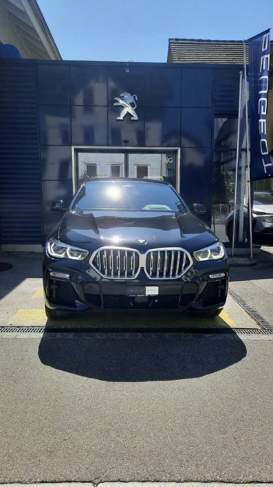 BMW X6 30d xDrive M-Sport-showroom-element-1