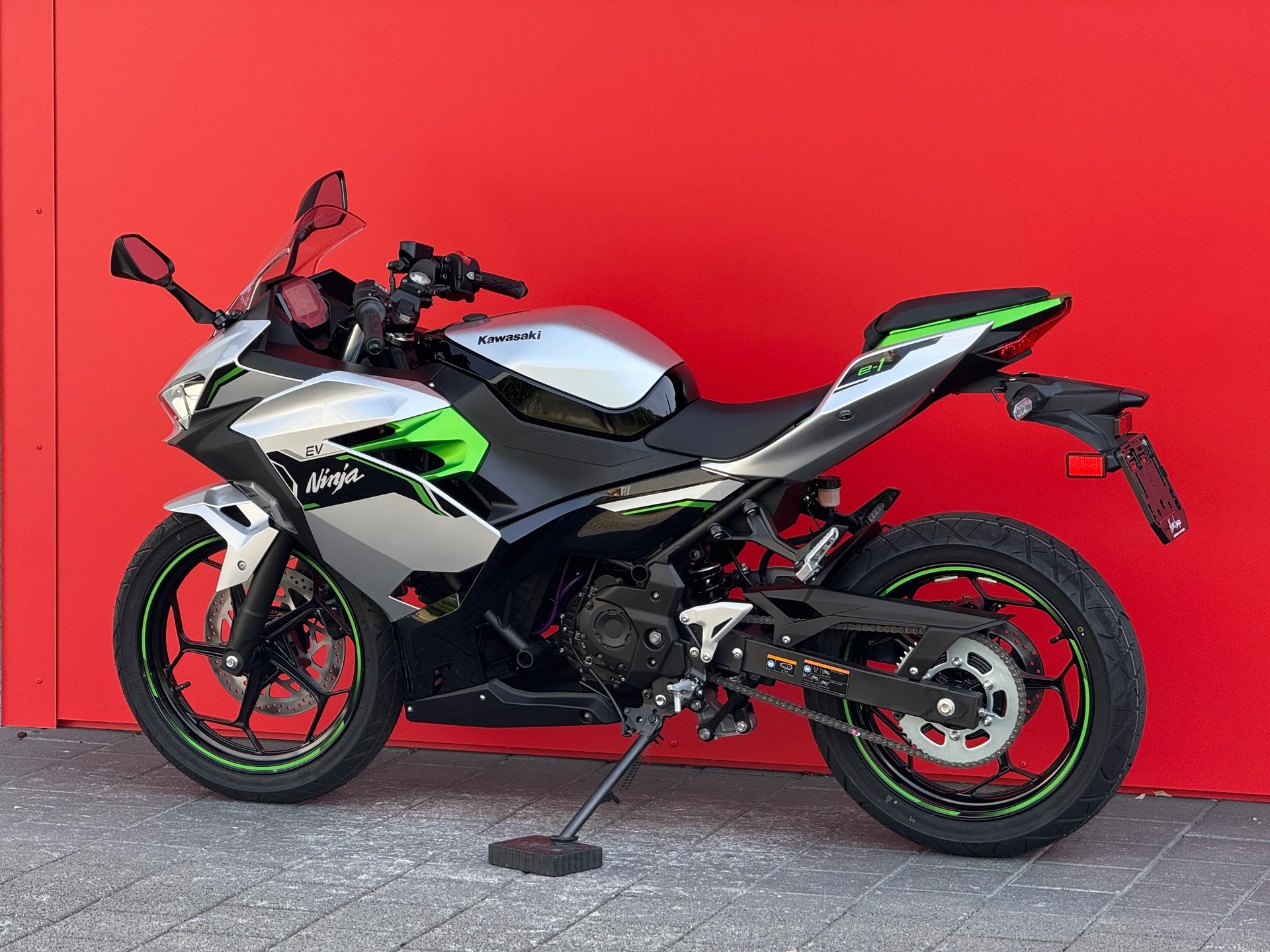 KAWASAKI Ninja E-1-image-9