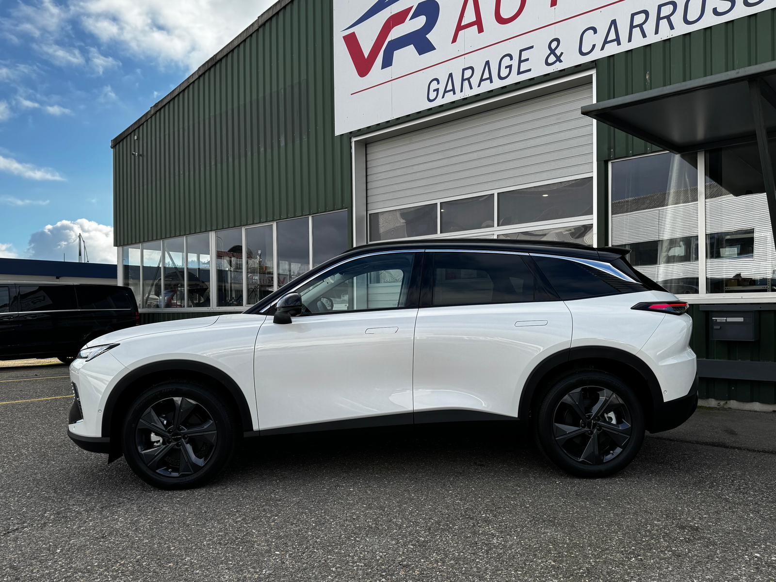 BAIC X55 1.5 Luxury-showroom-element-1