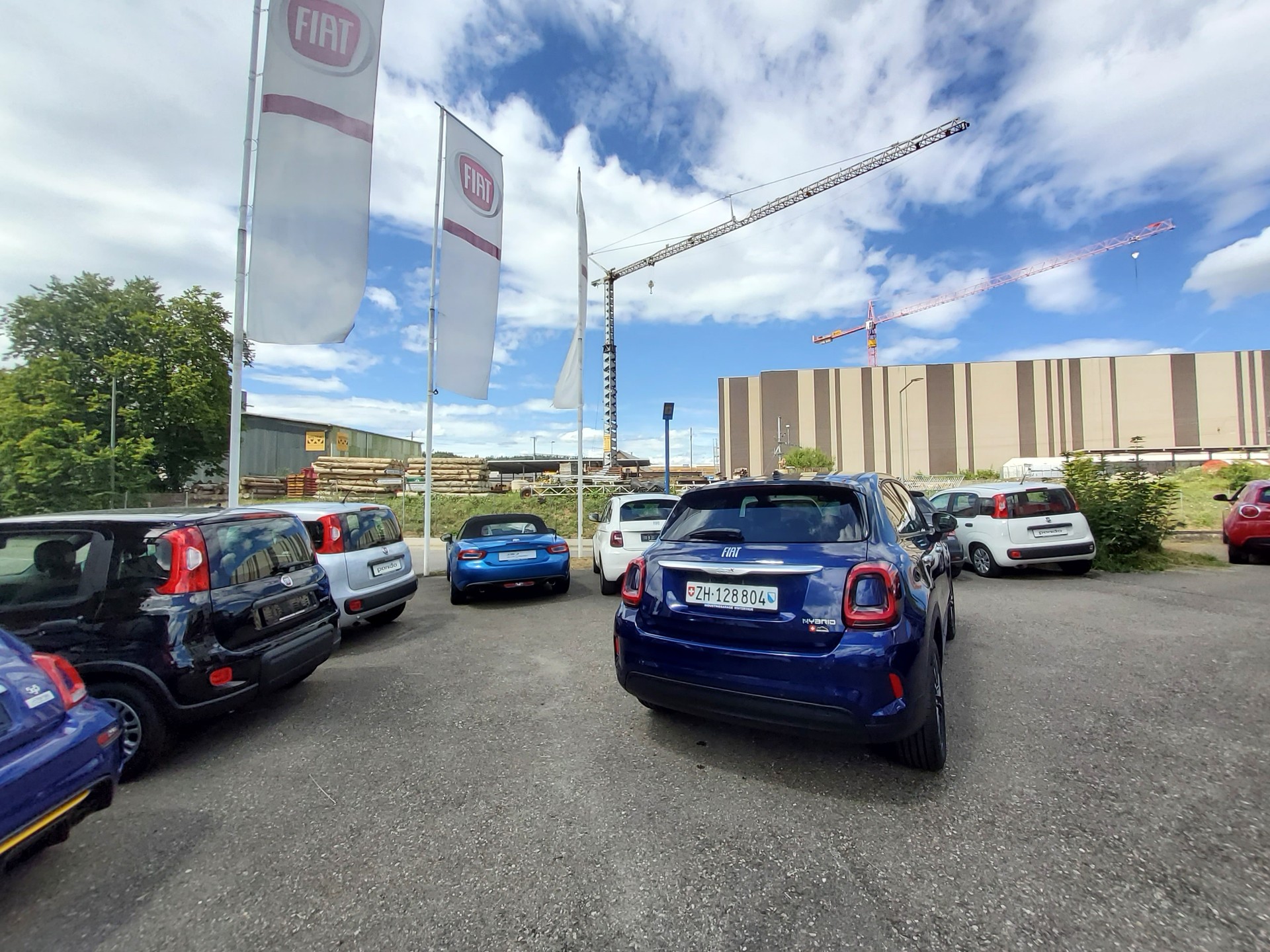 FIAT 500X 1.5 Hybrid Swiss Edition DCT-image-2