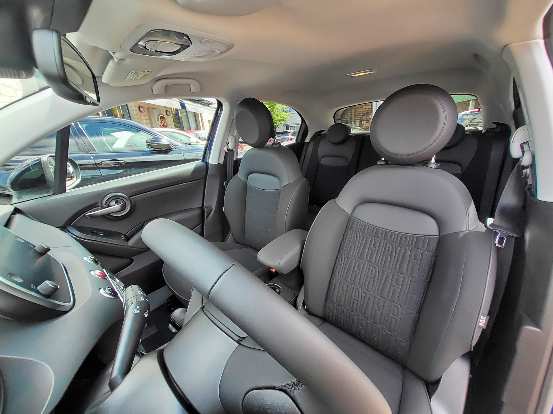 FIAT 500X 1.5 Hybrid Swiss Edition DCT-image-6