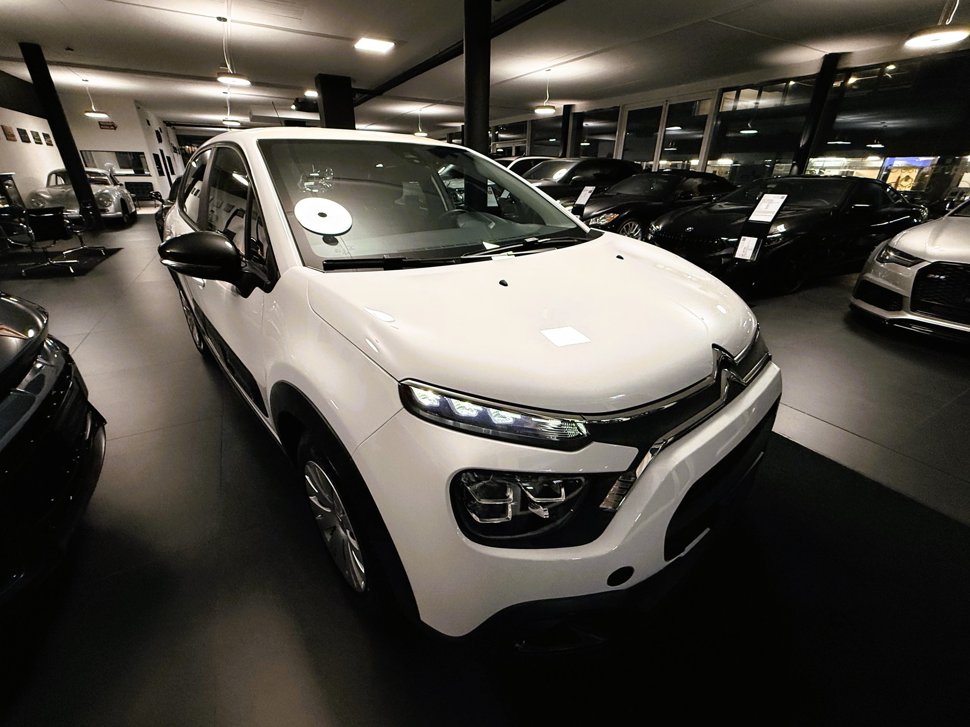 CITROEN C3 1.2i Swiss Edition EAT6-image-5