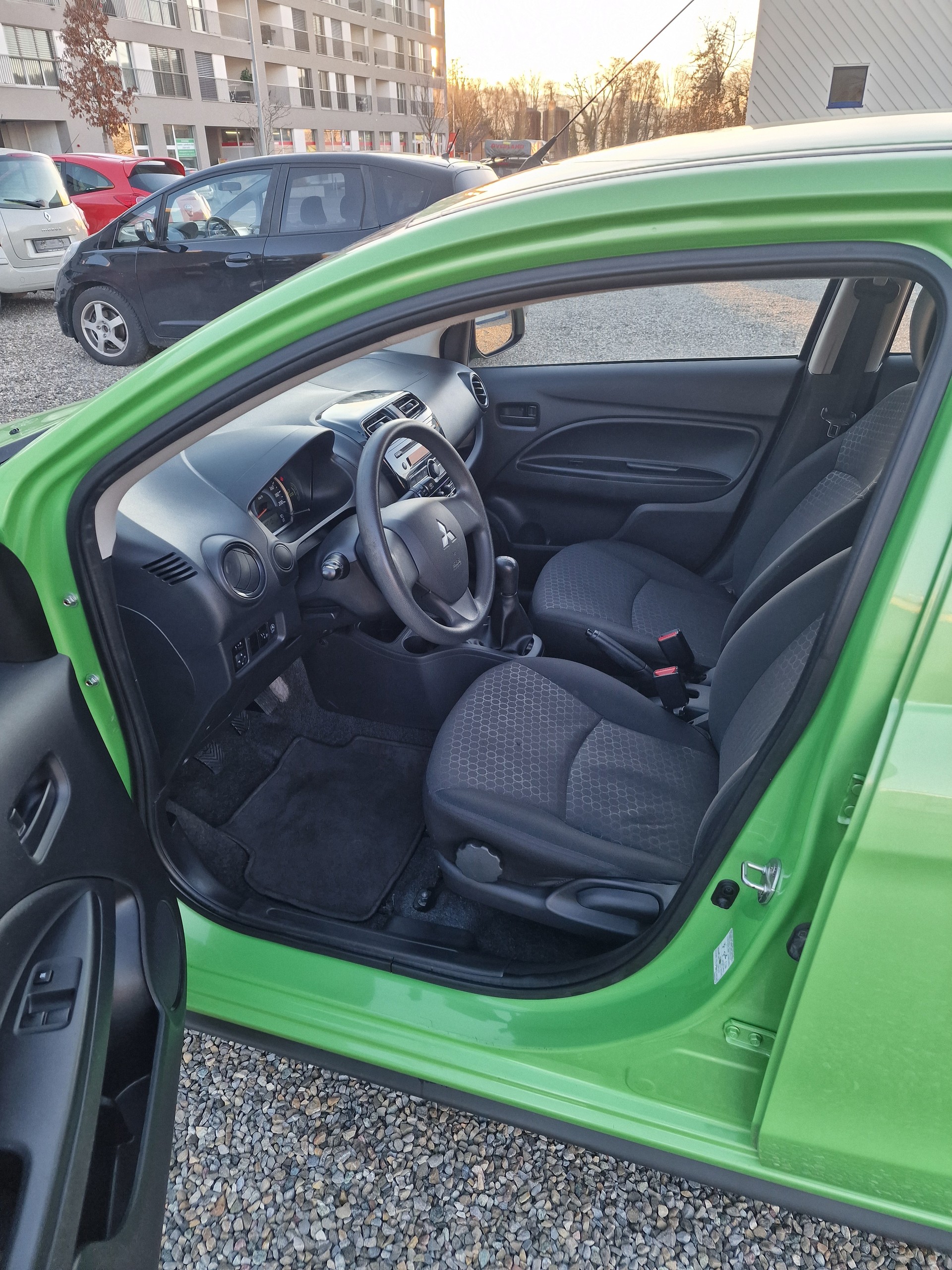 MITSUBISHI Space Star 1.0 Inform-image-6