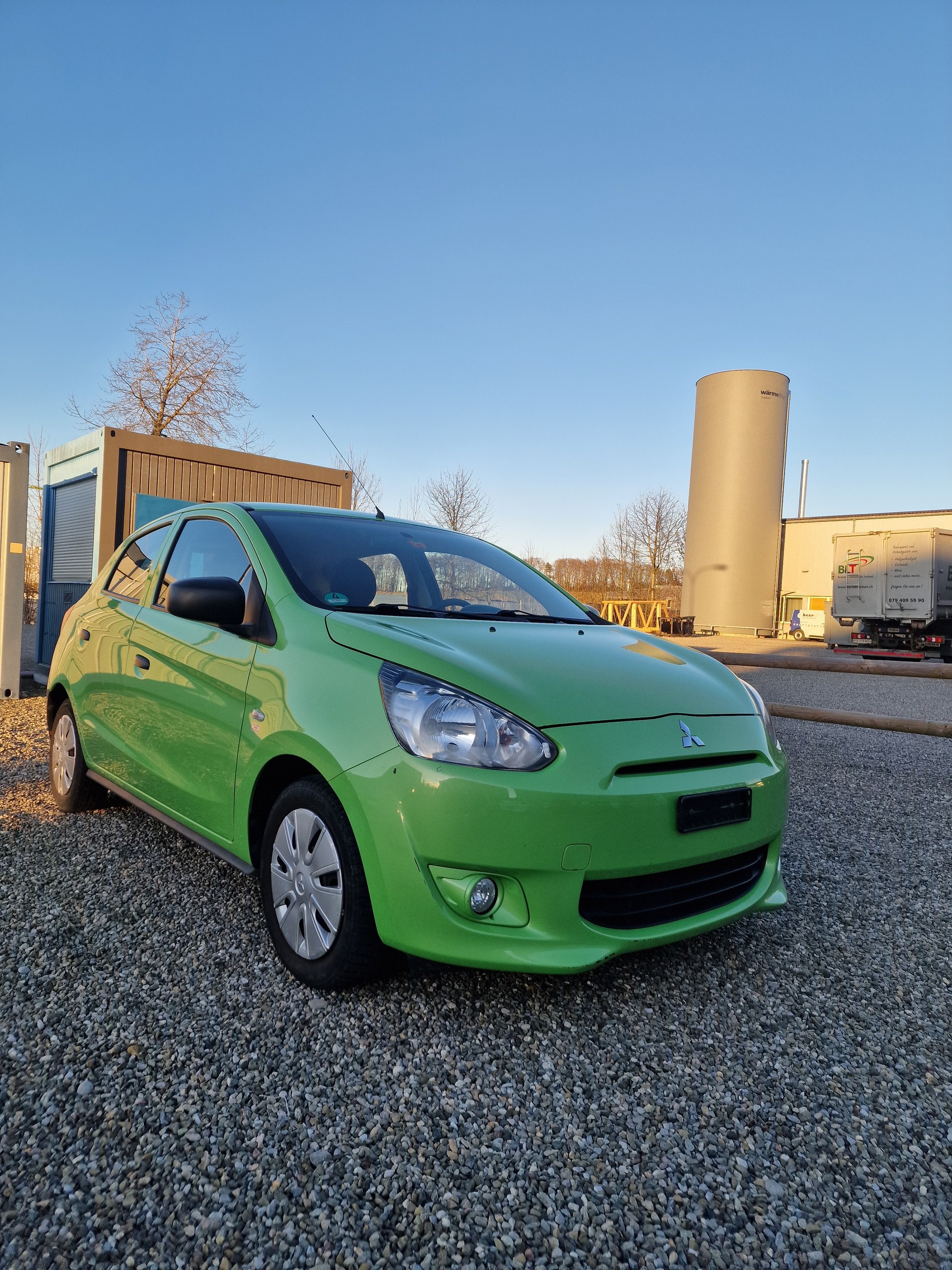 MITSUBISHI Space Star 1.0 Inform-showroom-element-2