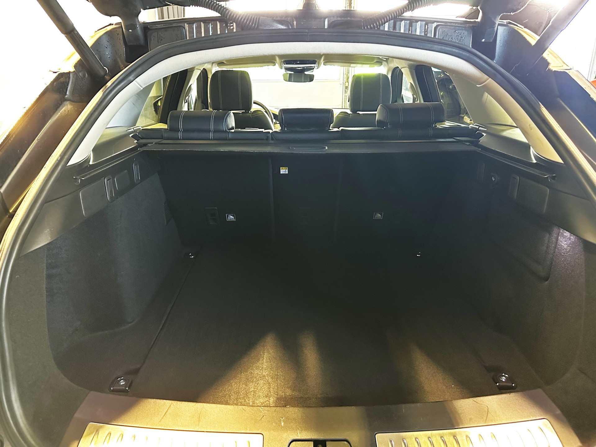 LAND ROVER Range Rover Velar P 250 Automatic-image-14