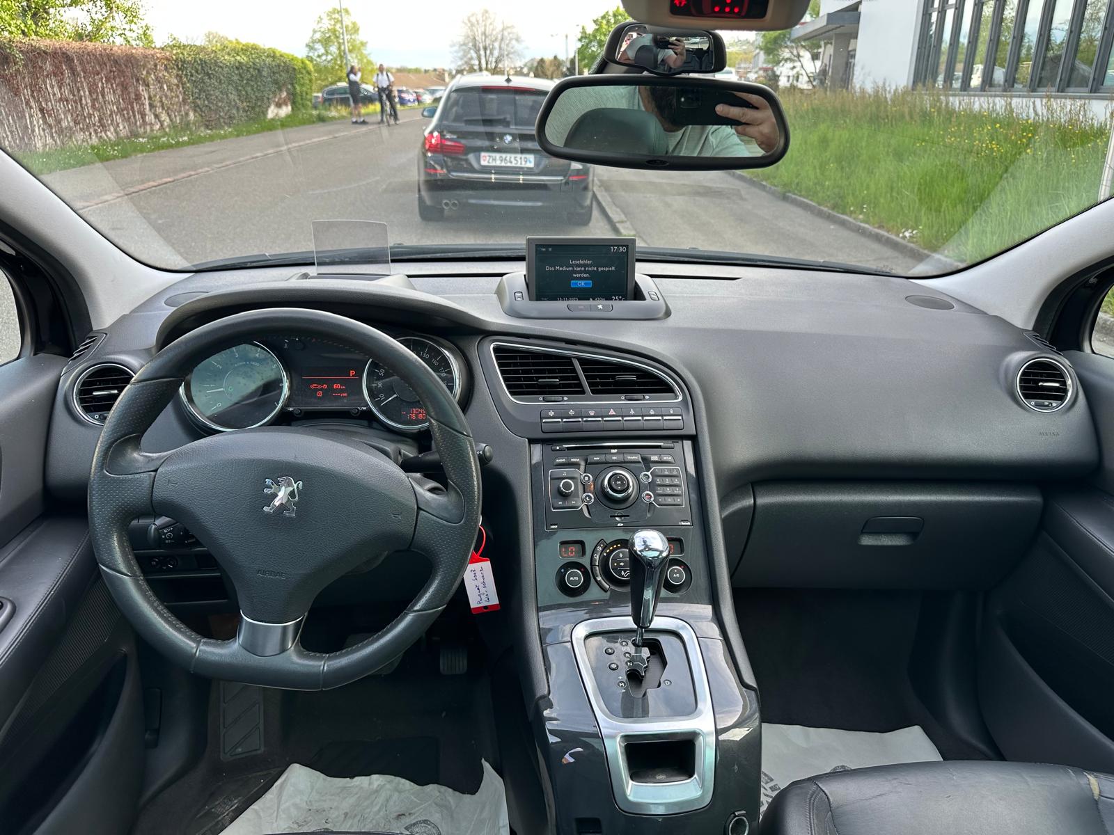 PEUGEOT 5008 1.6 16V T Sport Pack Automatic-image-7