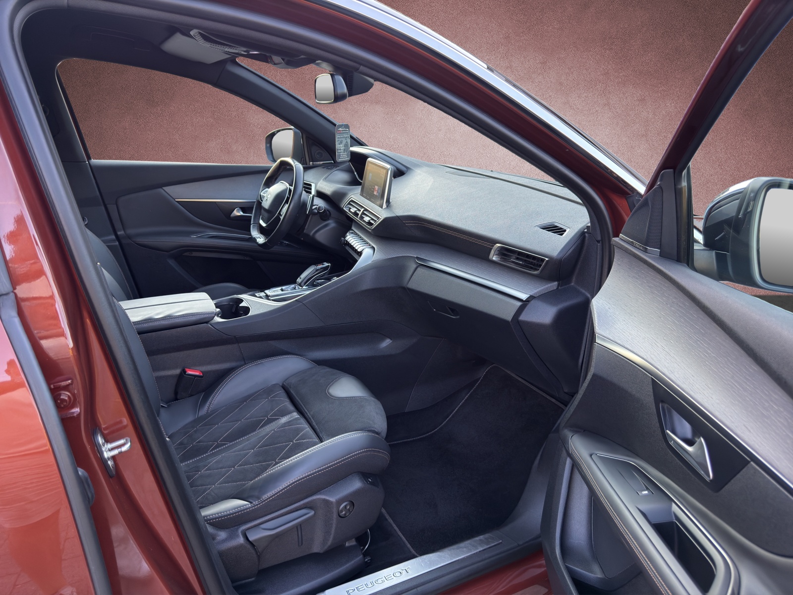 PEUGEOT 3008 2.0 BlueHDi GT EAT-image-11