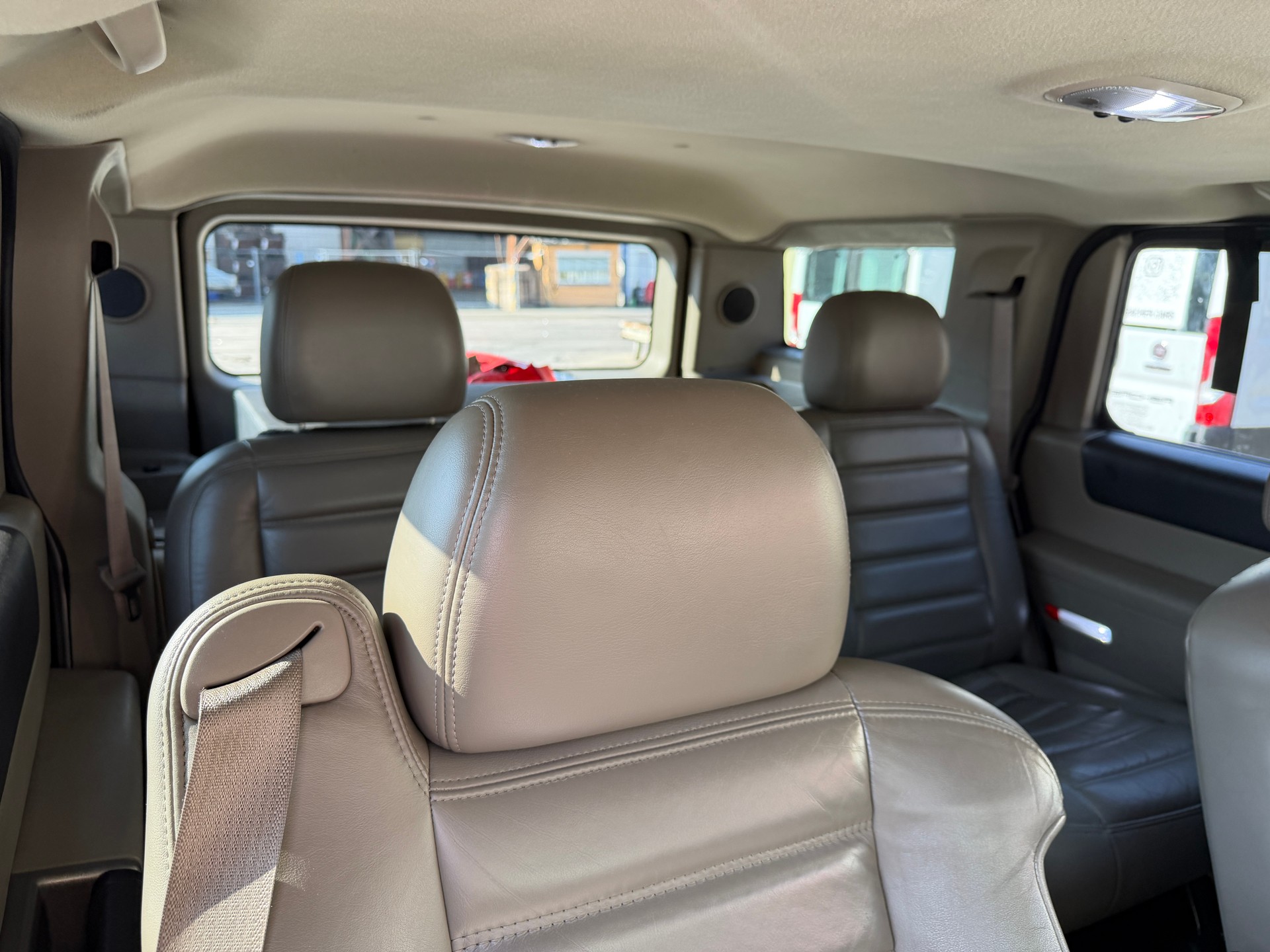 HUMMER H2 6.0-image-7