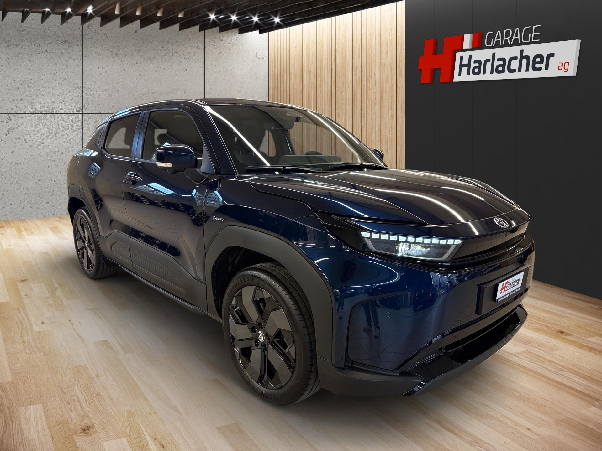 TOYOTA Urban Cruiser 61 kWh Premium AWD-image-2