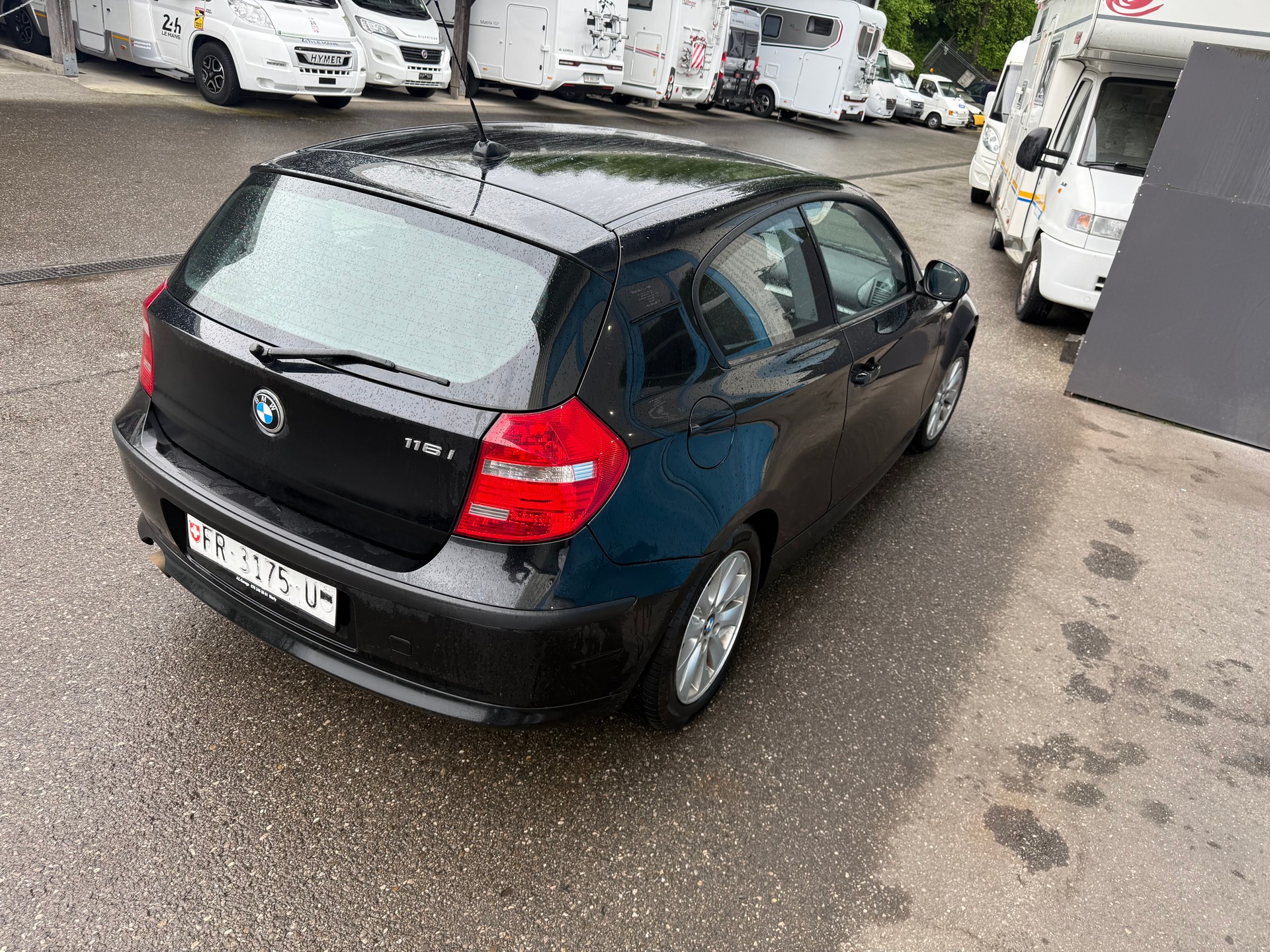 BMW 116i Dynamic Edition-image-3