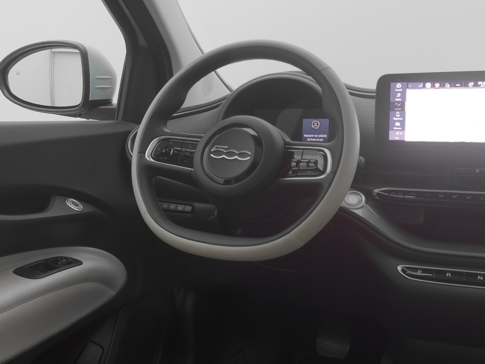 FIAT 500 electric 87 kW La Prima-image-6