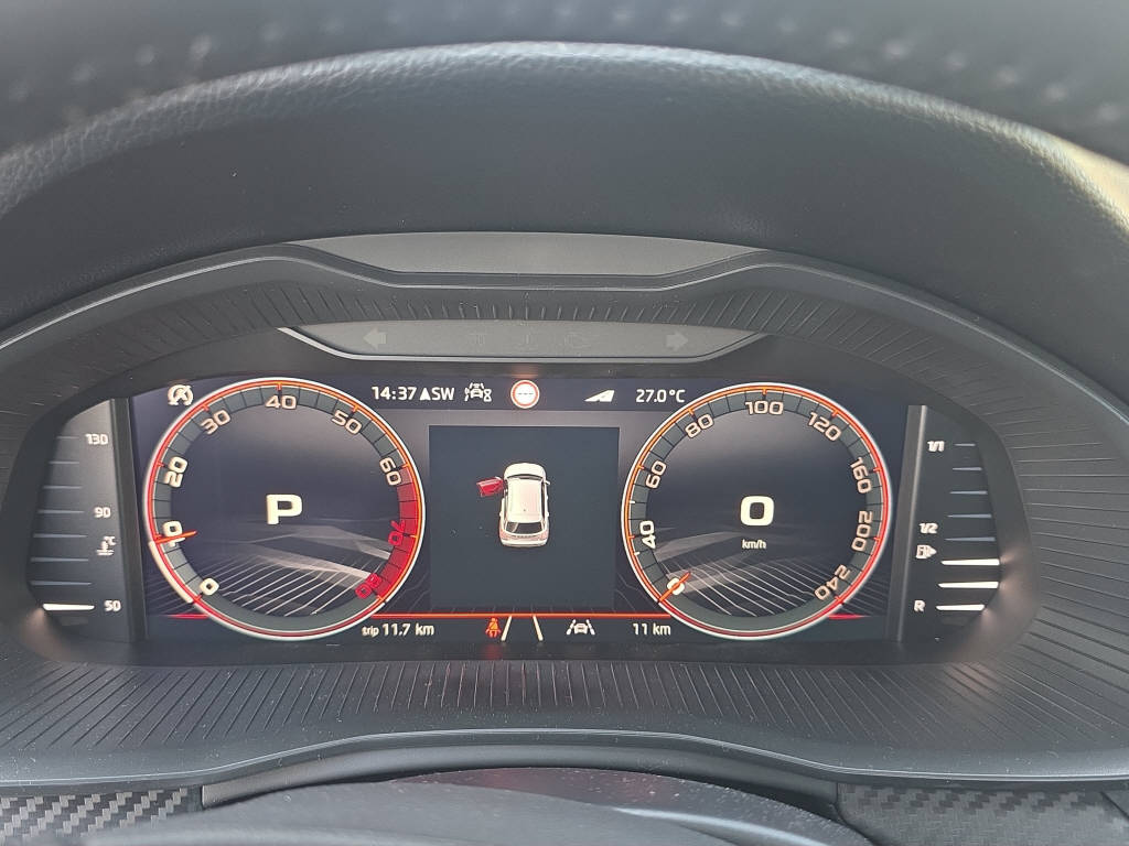 SKODA Kamiq 1.5 TSI Monte Carlo DSG-image-16