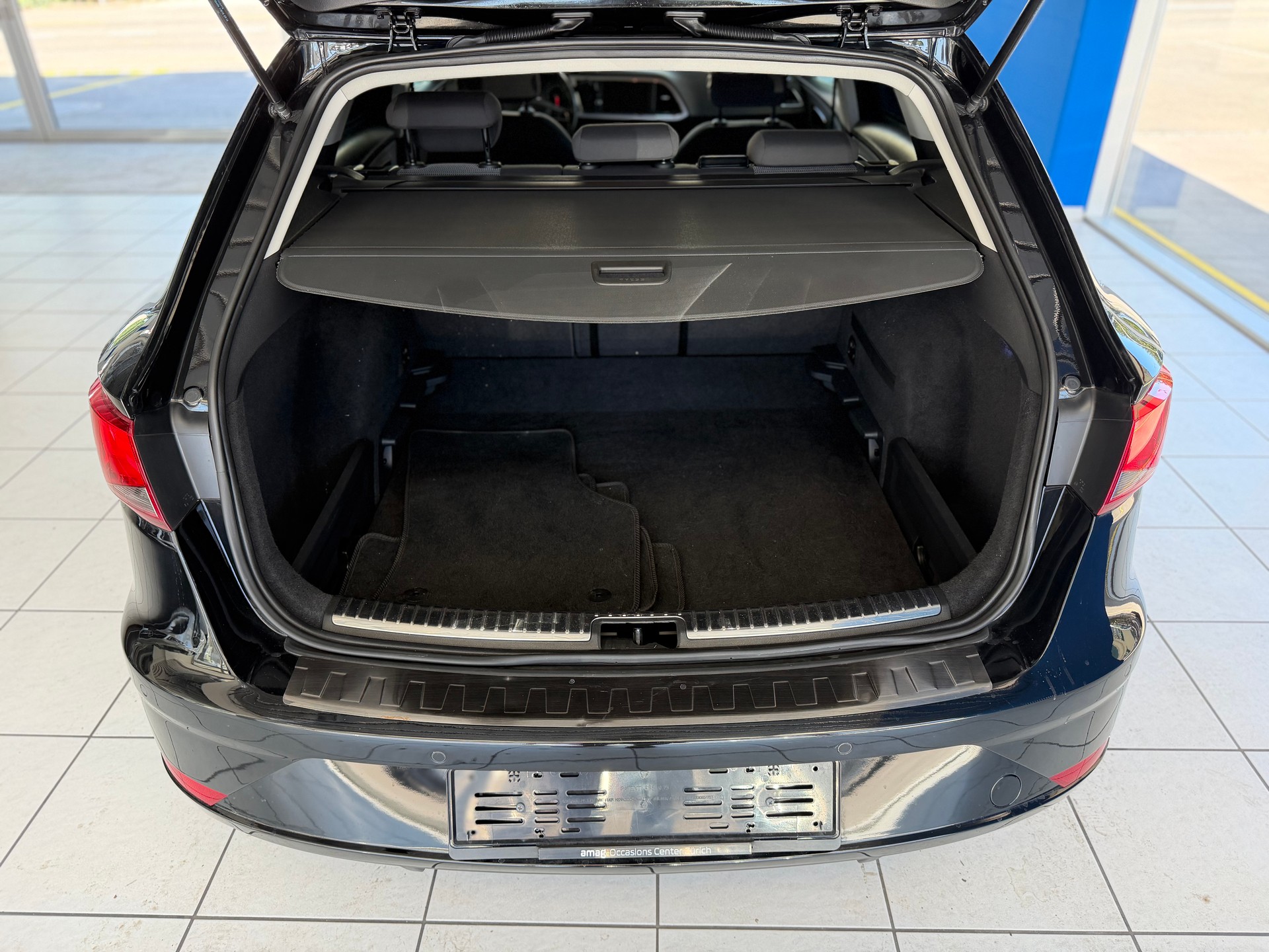 SEAT Leon 1.4 TSI ACT Style DSG-image-9