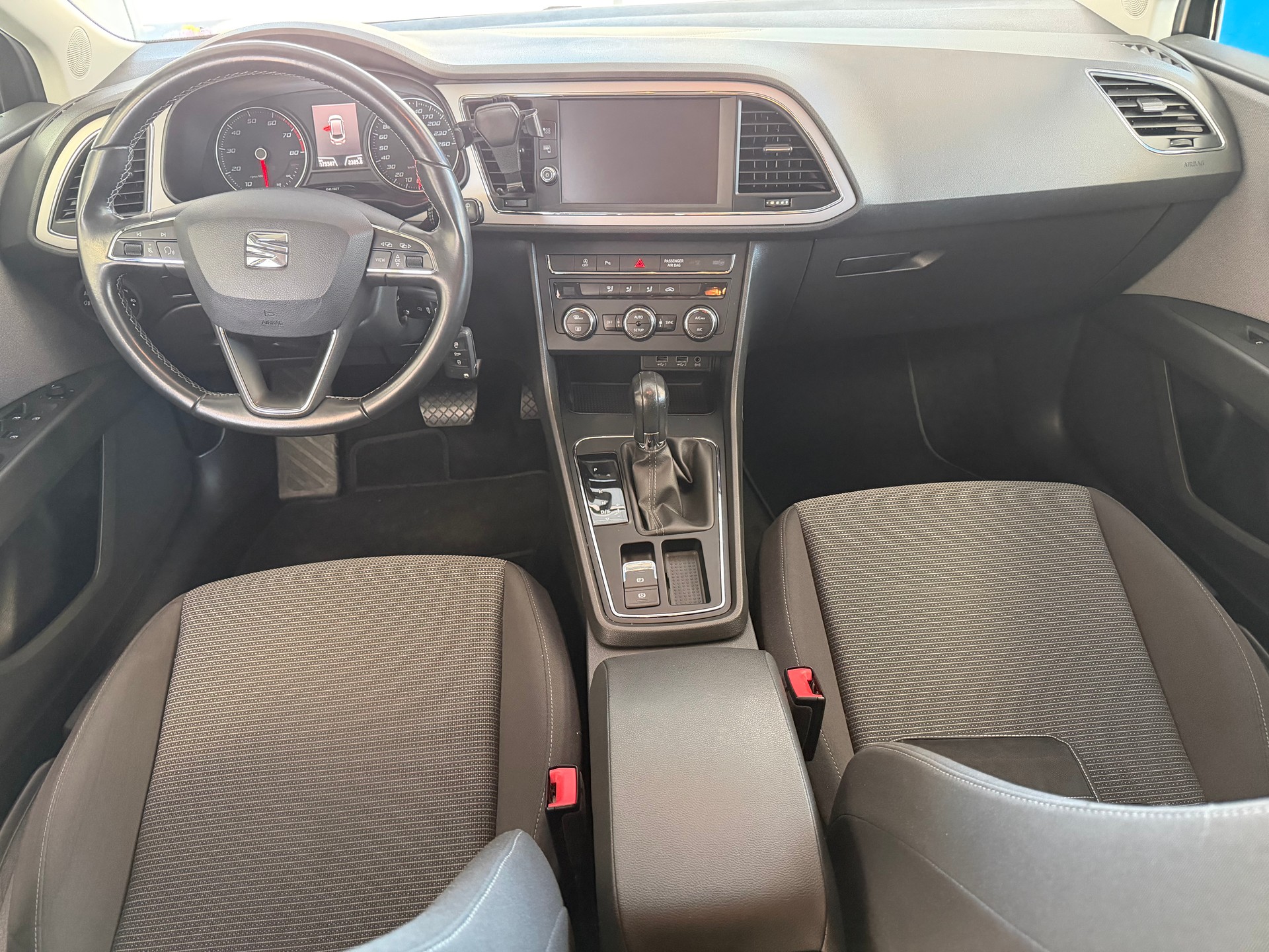 SEAT Leon 1.4 TSI ACT Style DSG-image-10