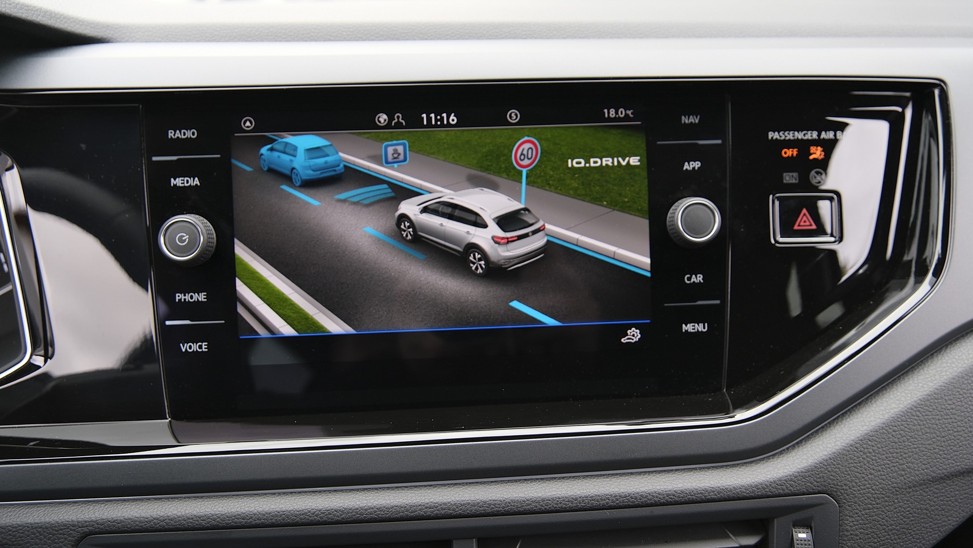 VW Taigo 1.0 TSI R-Line DSG-image-16