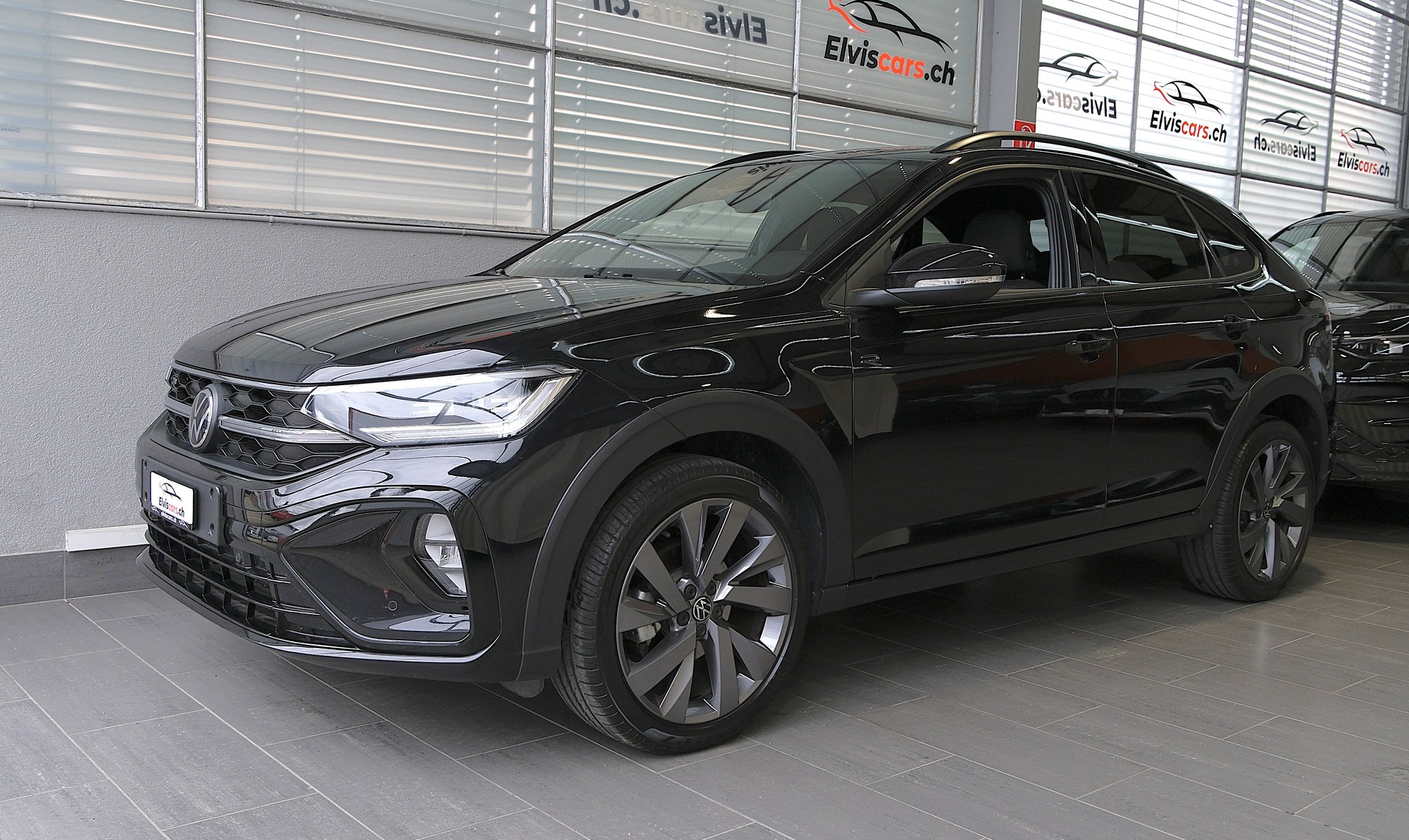 VW Taigo 1.0 TSI R-Line DSG-image-7