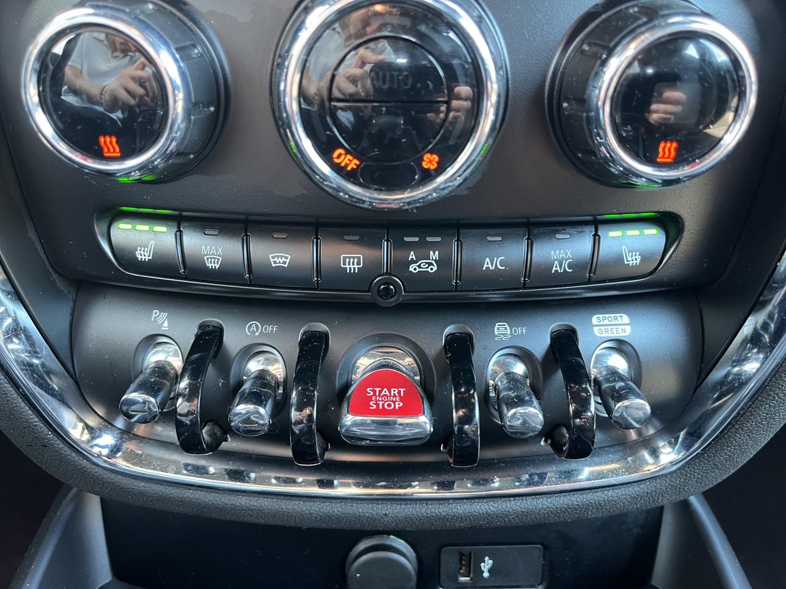 MINI Clubman Cooper S ALL4 Steptronic (CH)-image-21