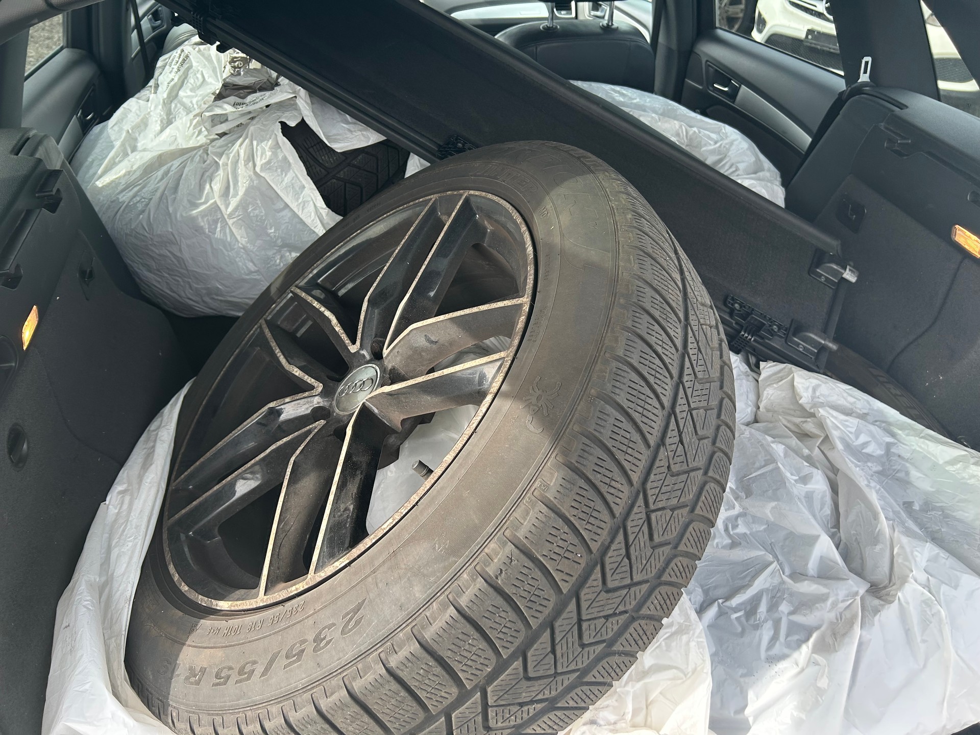 AUDI SQ5 3.0 TDI quattro tiptronic-image-10