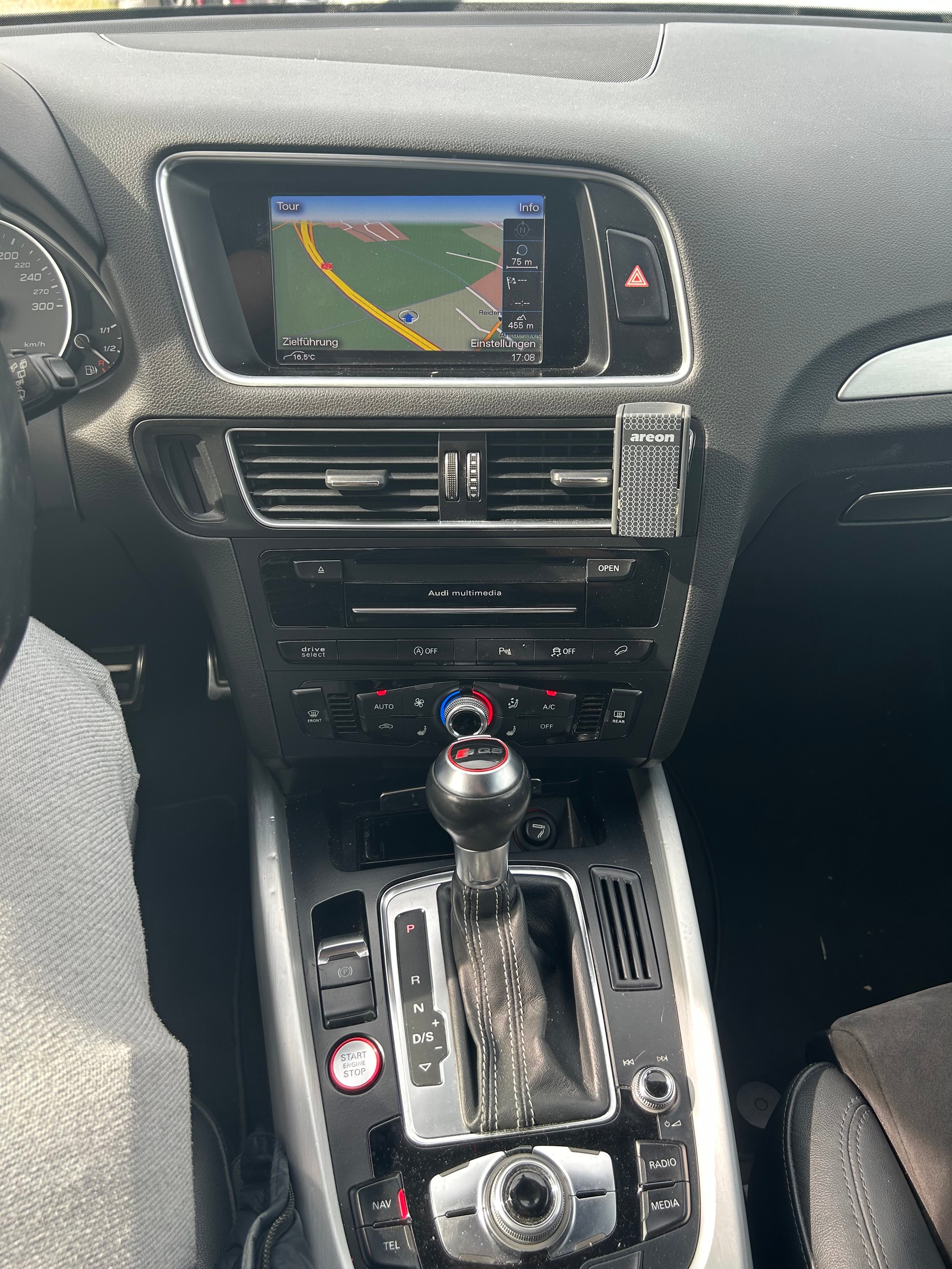 AUDI SQ5 3.0 TDI quattro tiptronic-image-7