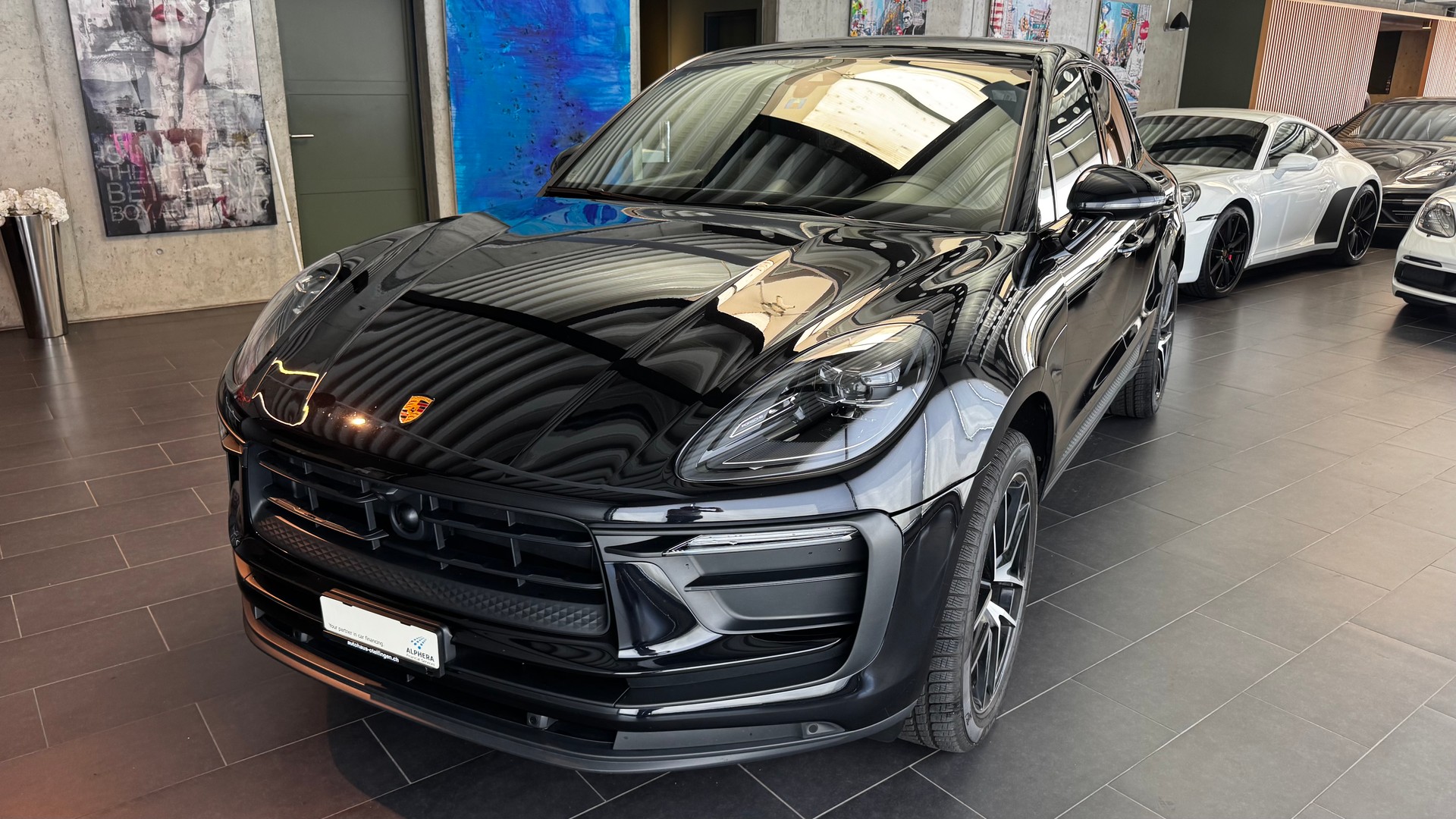 PORSCHE Macan 2.0 T-image-18