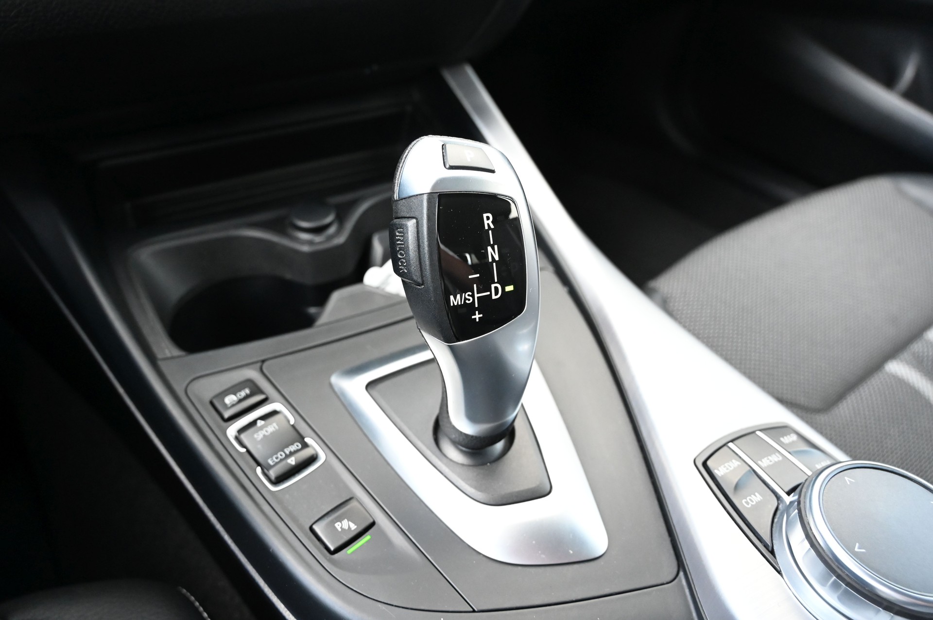 BMW 116d Urban Line Steptronic-image-24