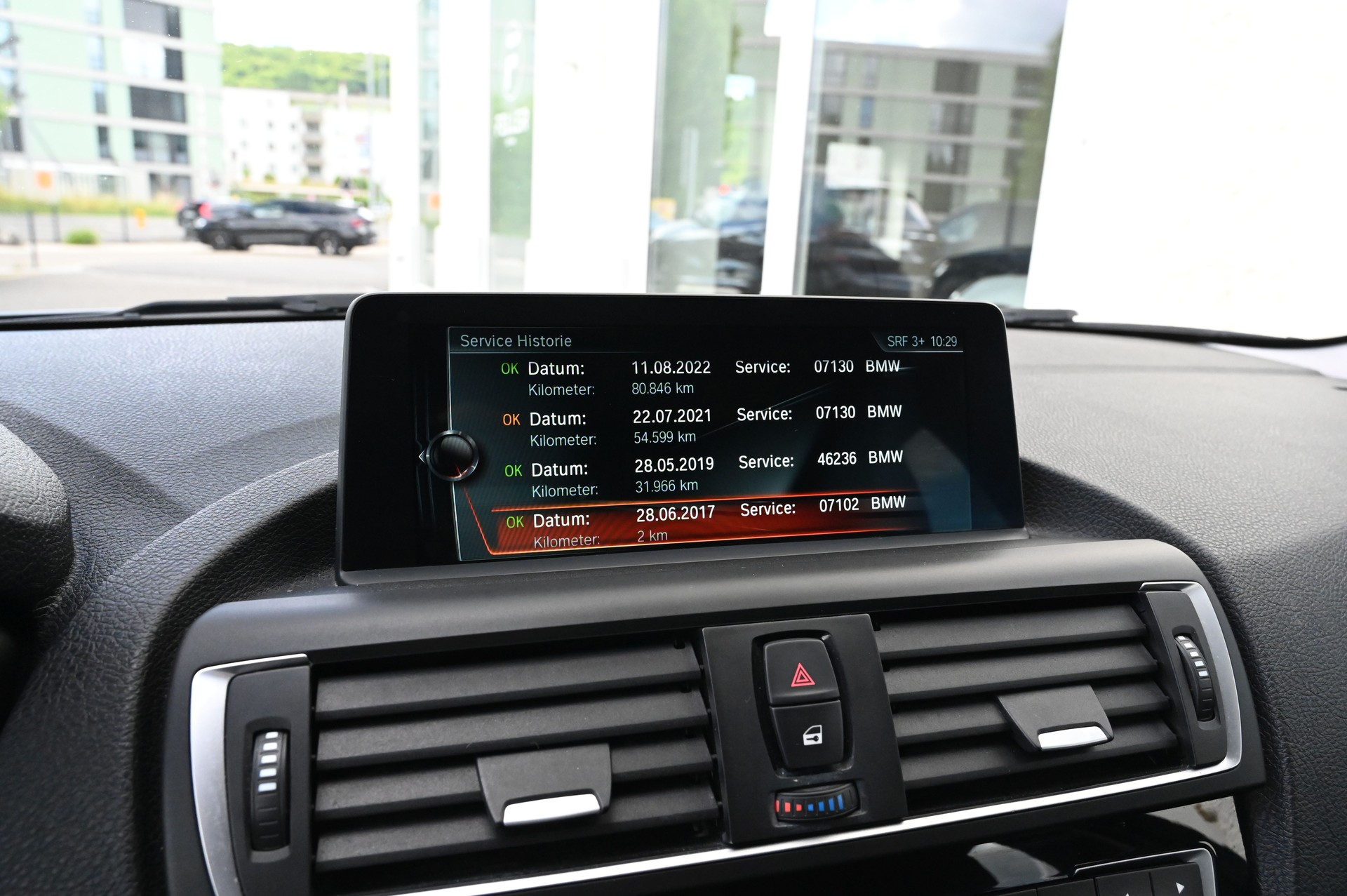 BMW 116d Urban Line Steptronic-image-16
