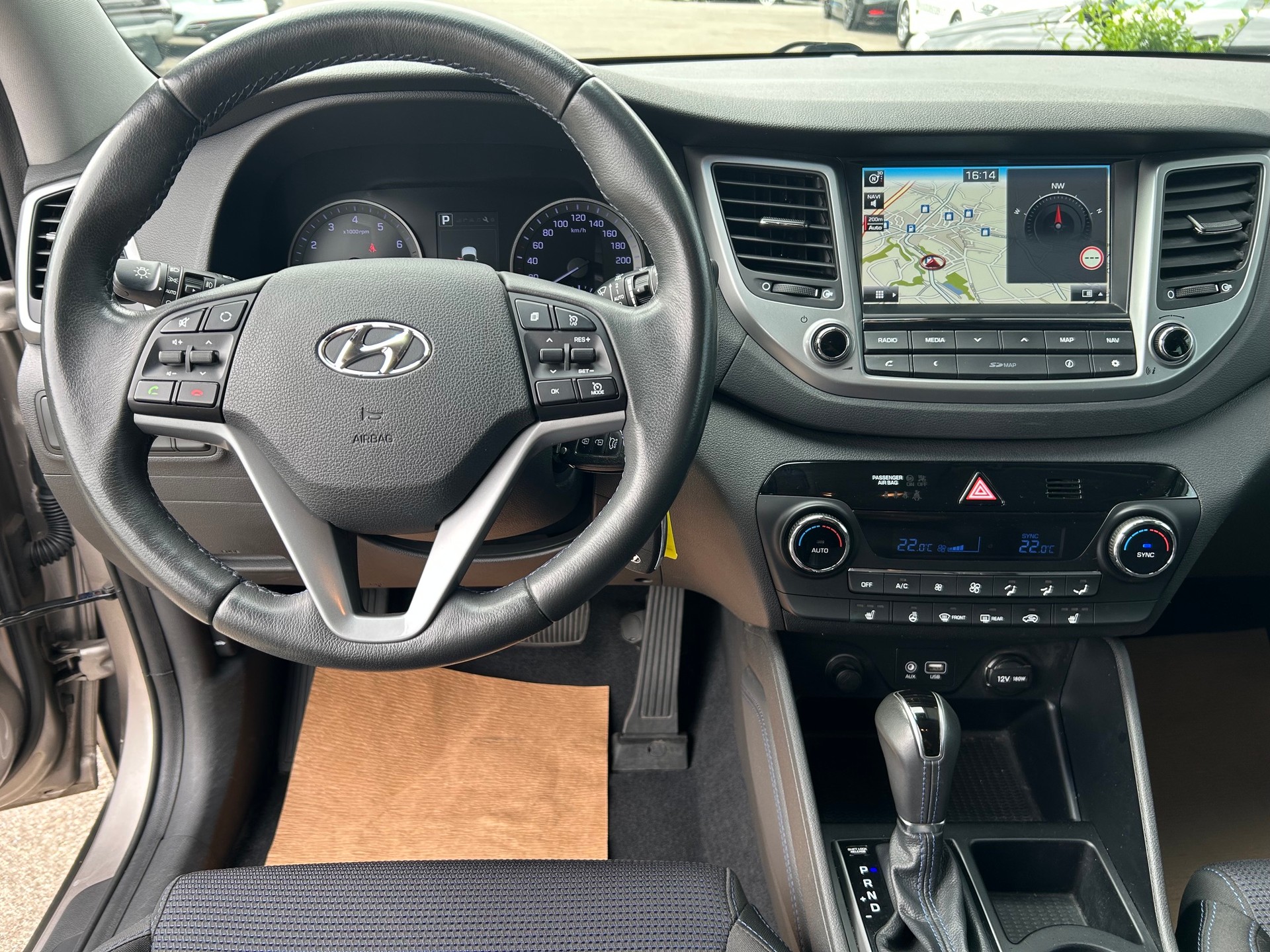 HYUNDAI Tucson 1.6 TGDI Plena 4WD Automatic-image-7