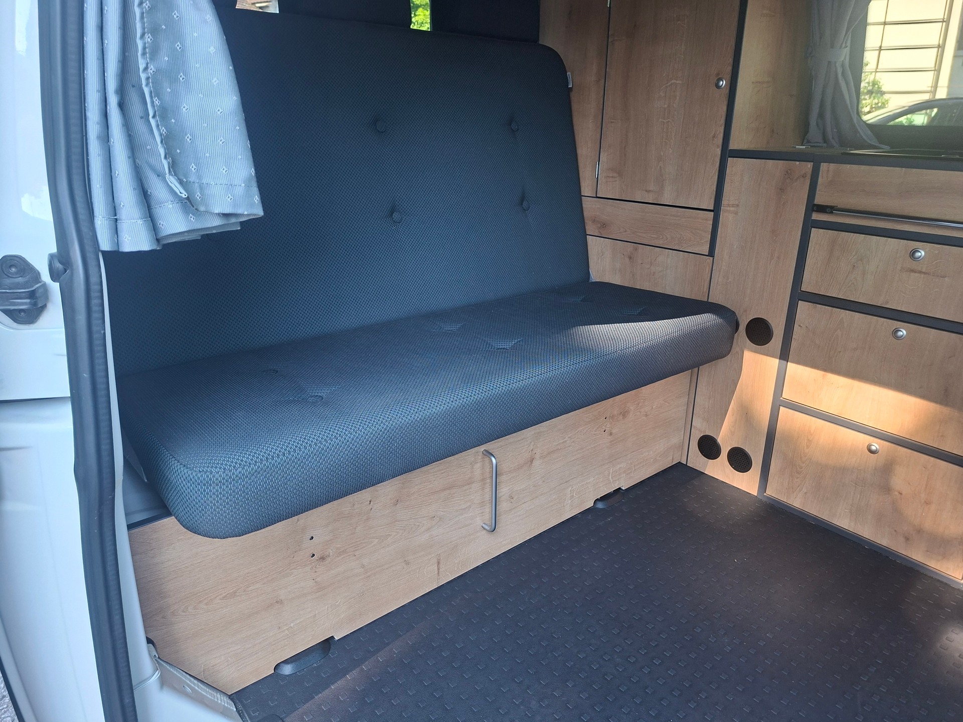 VW T6 2.0 TDI MareMonti COMFORT Camper 5Sitze-image-10