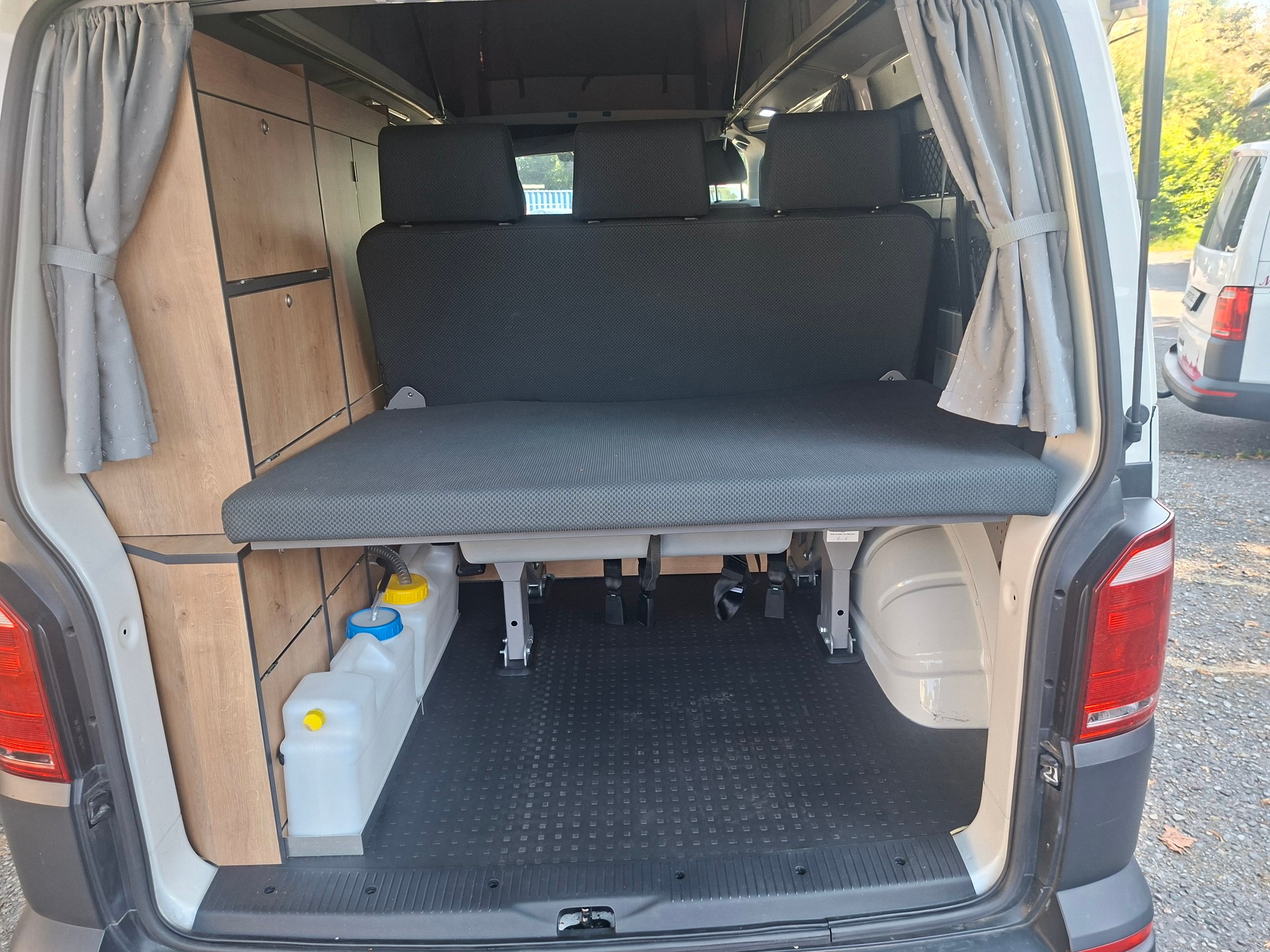 VW T6 2.0 TDI MareMonti COMFORT Camper 5Sitze-image-11