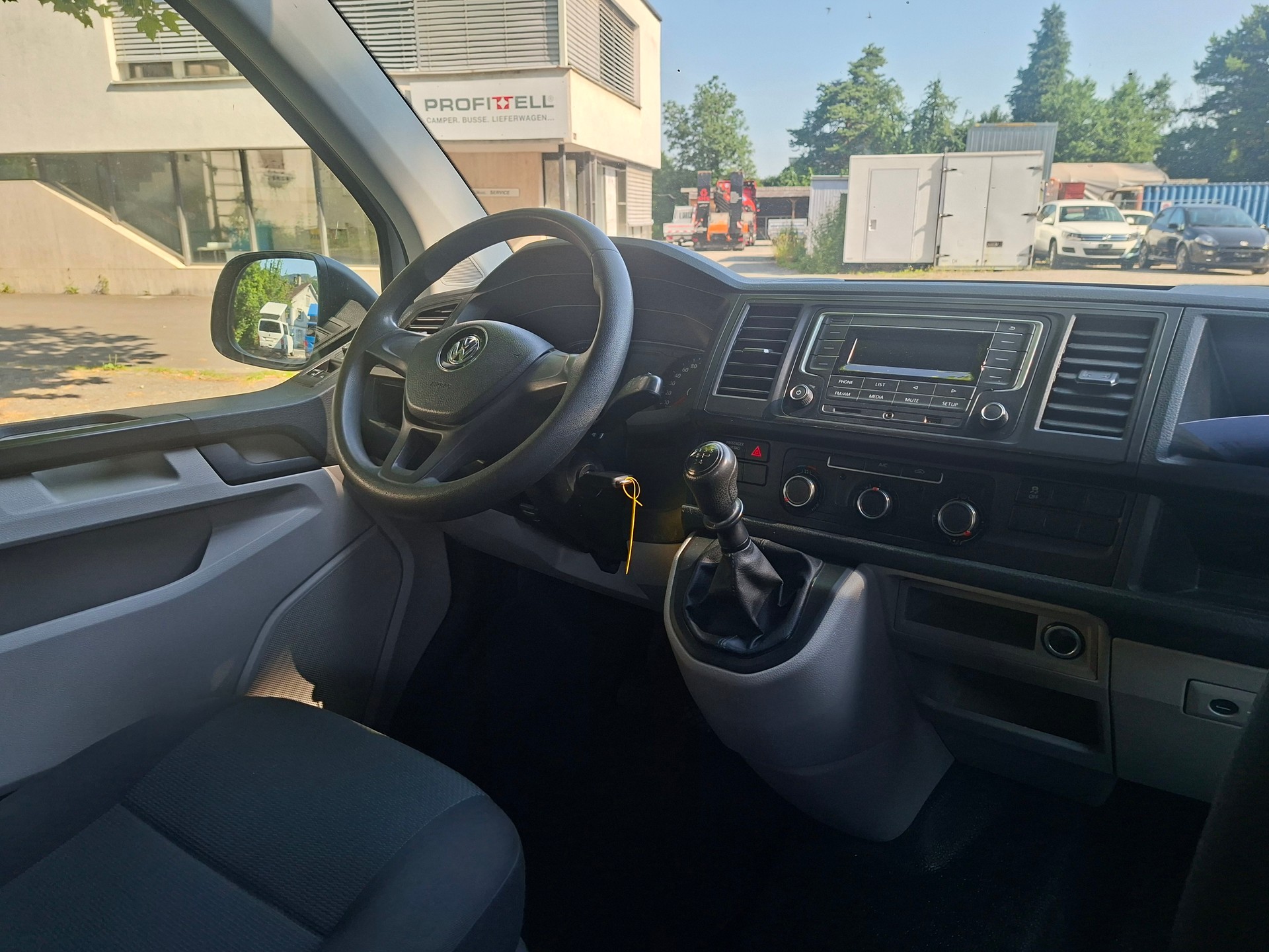 VW T6 2.0 TDI MareMonti COMFORT Camper 5Sitze-image-7