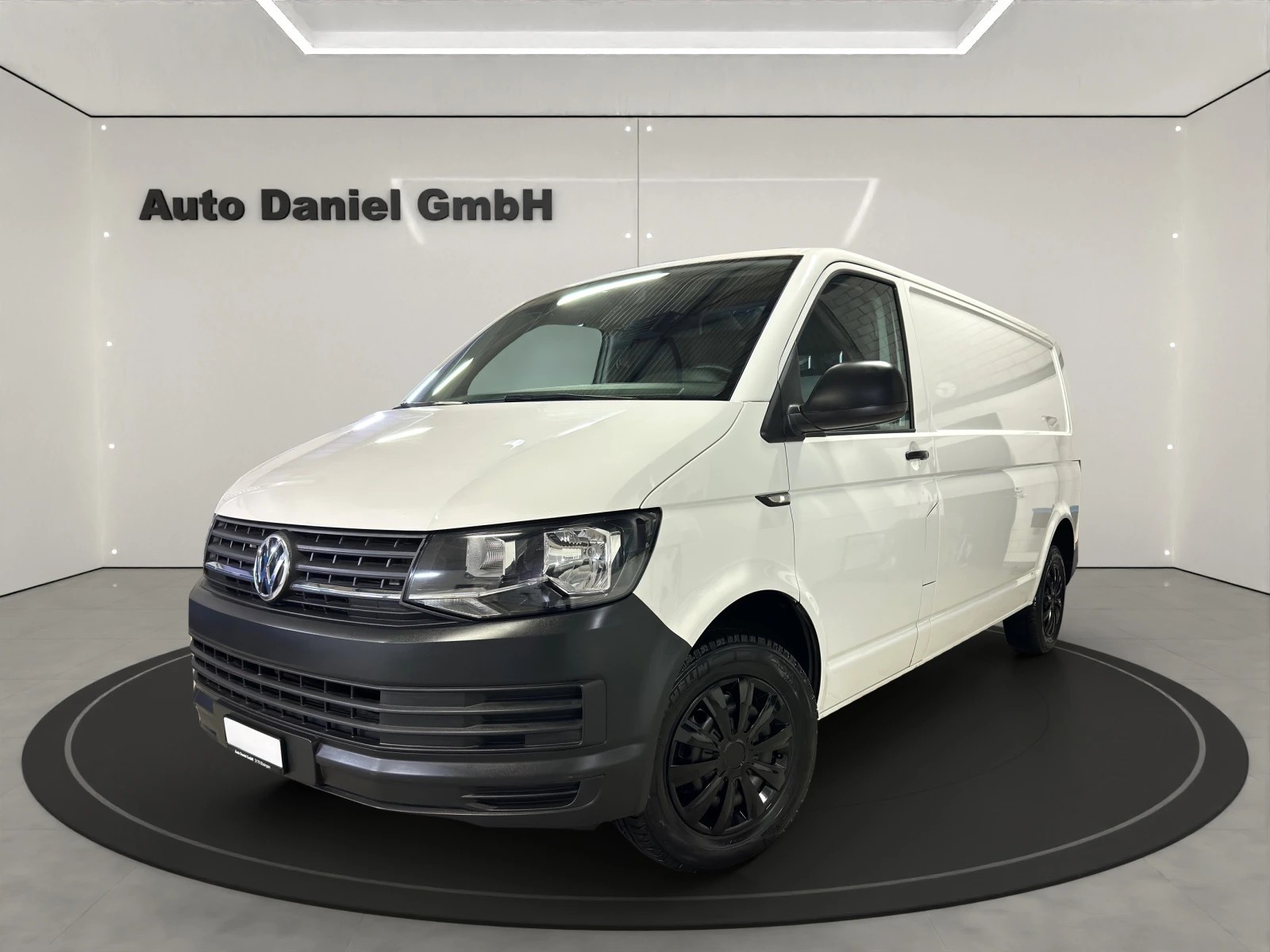 VW T6 2.0 TDI 4Motion Lang Version ( Mit AHK / Sortimo Regale )