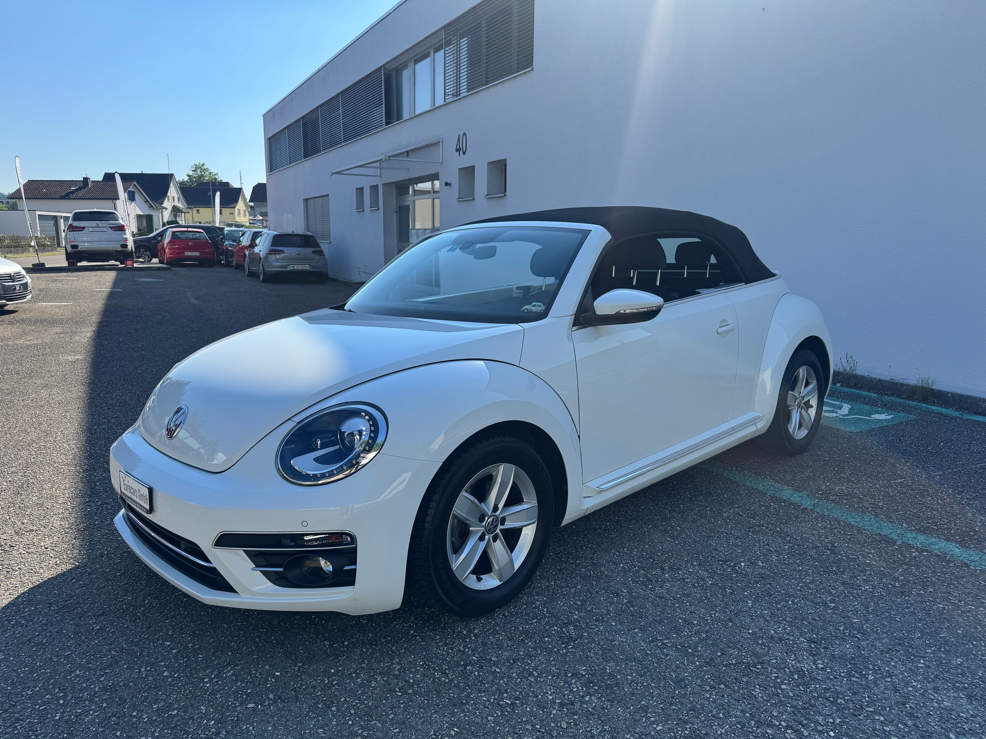 VW Beetle Cabriolet 1.2 TSI BMT-showroom-element-1