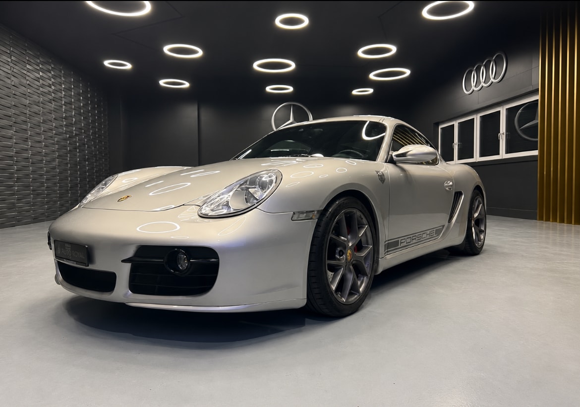 PORSCHE Cayman S 3.6 (987) Exlusive-showroom-element-2