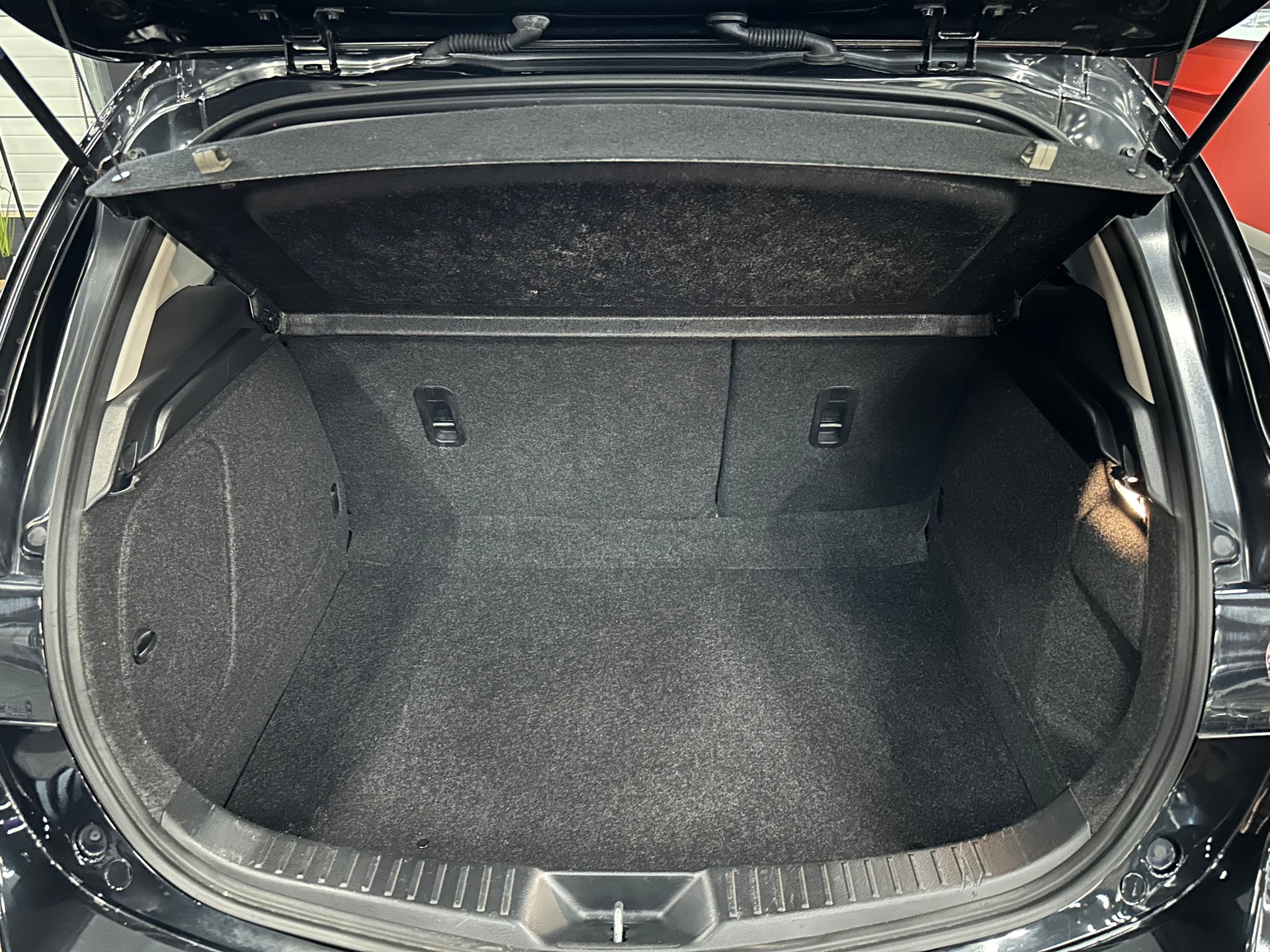 MAZDA 3 2.0 16V DISI Sport-image-16