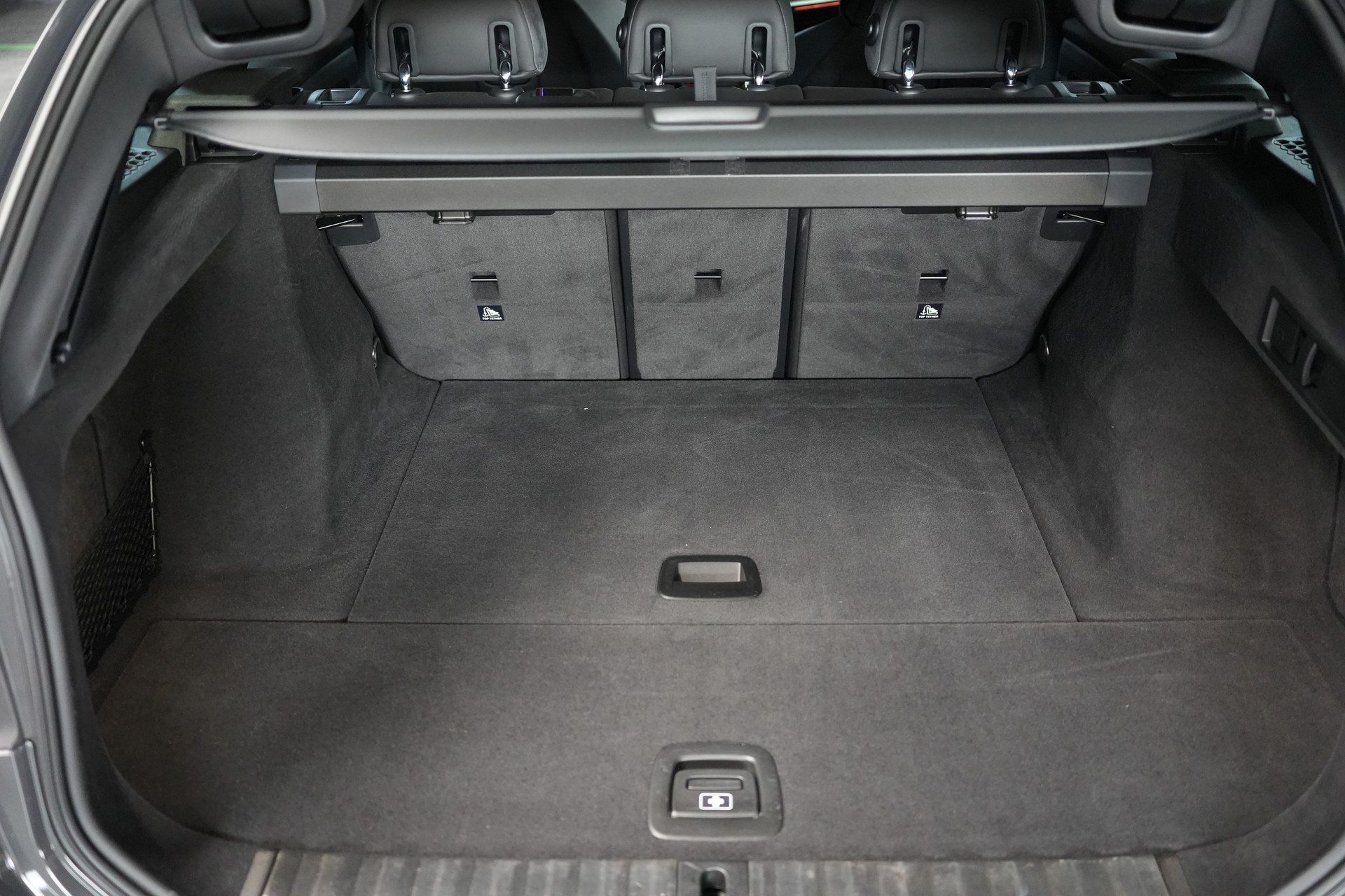 BMW M3 Touring xDrive Competition M-image-18