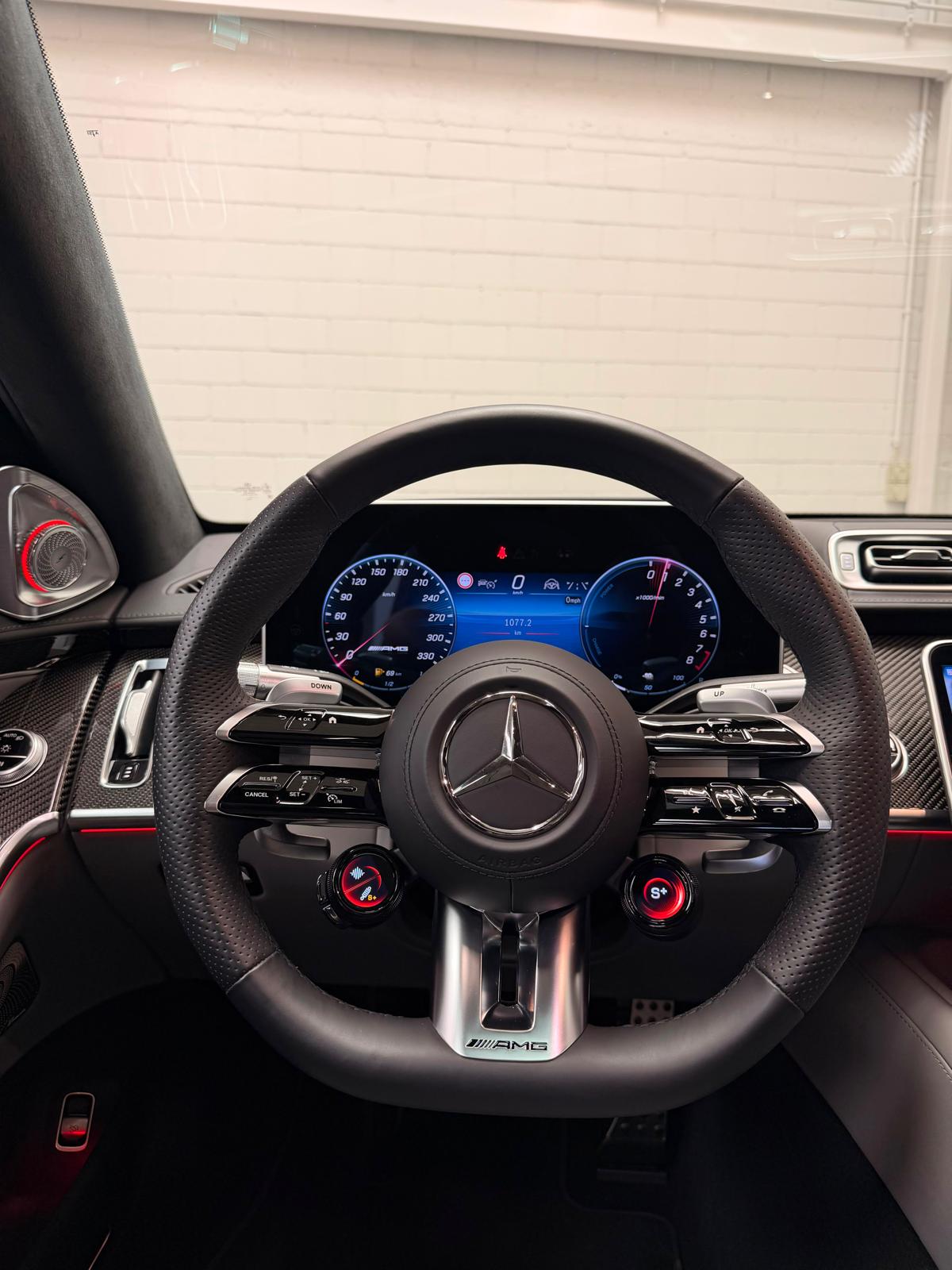 MERCEDES-BENZ E 53 AMG Hybrid Limited Grey&Black Performance 4Matic+ 9G-Tronic 4Jahre Werksgarantie&Gratisservice-image-11