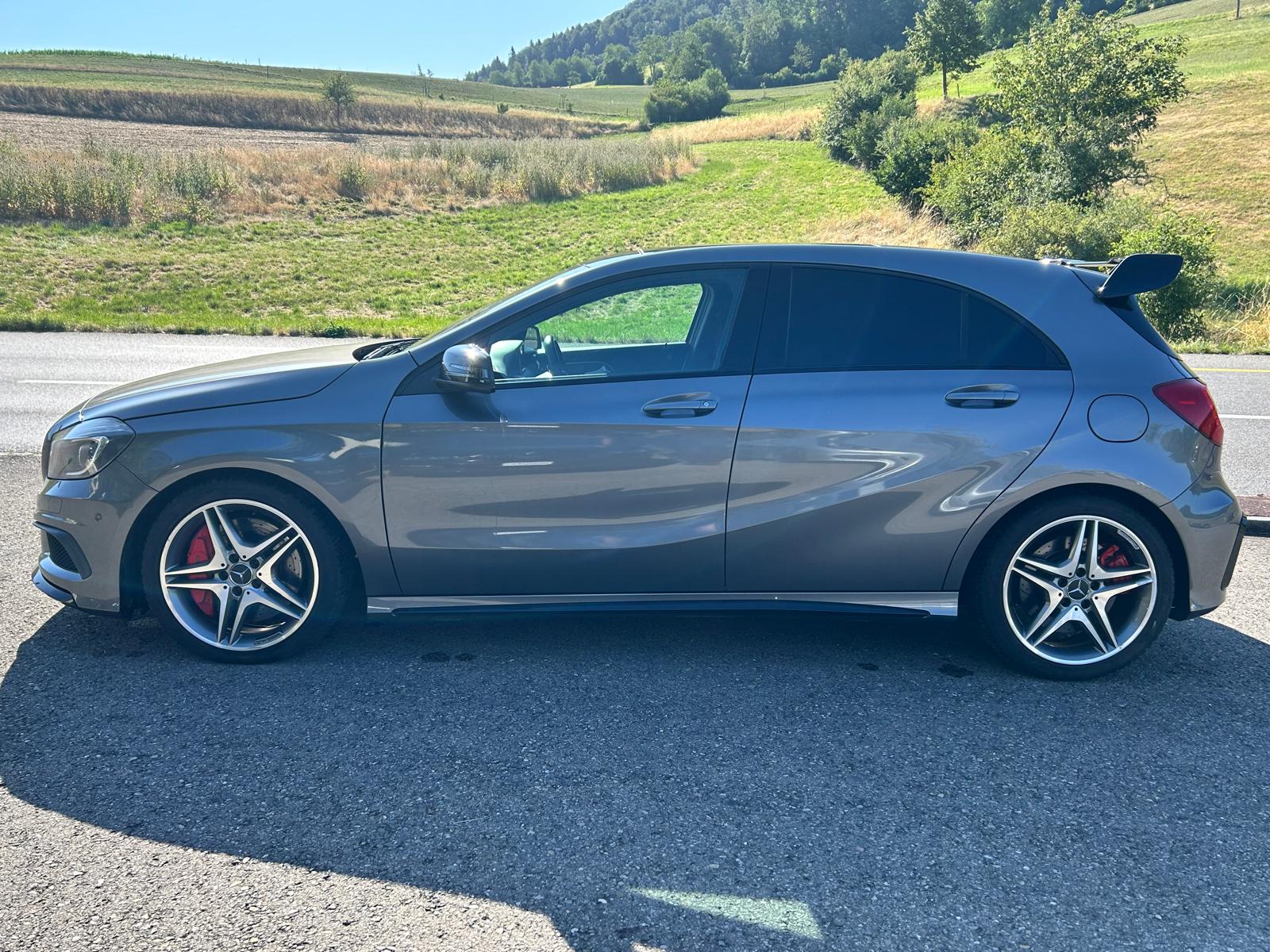 MERCEDES-BENZ A 45 AMG 4Matic Speedshift 7G-DCT-showroom-element-2