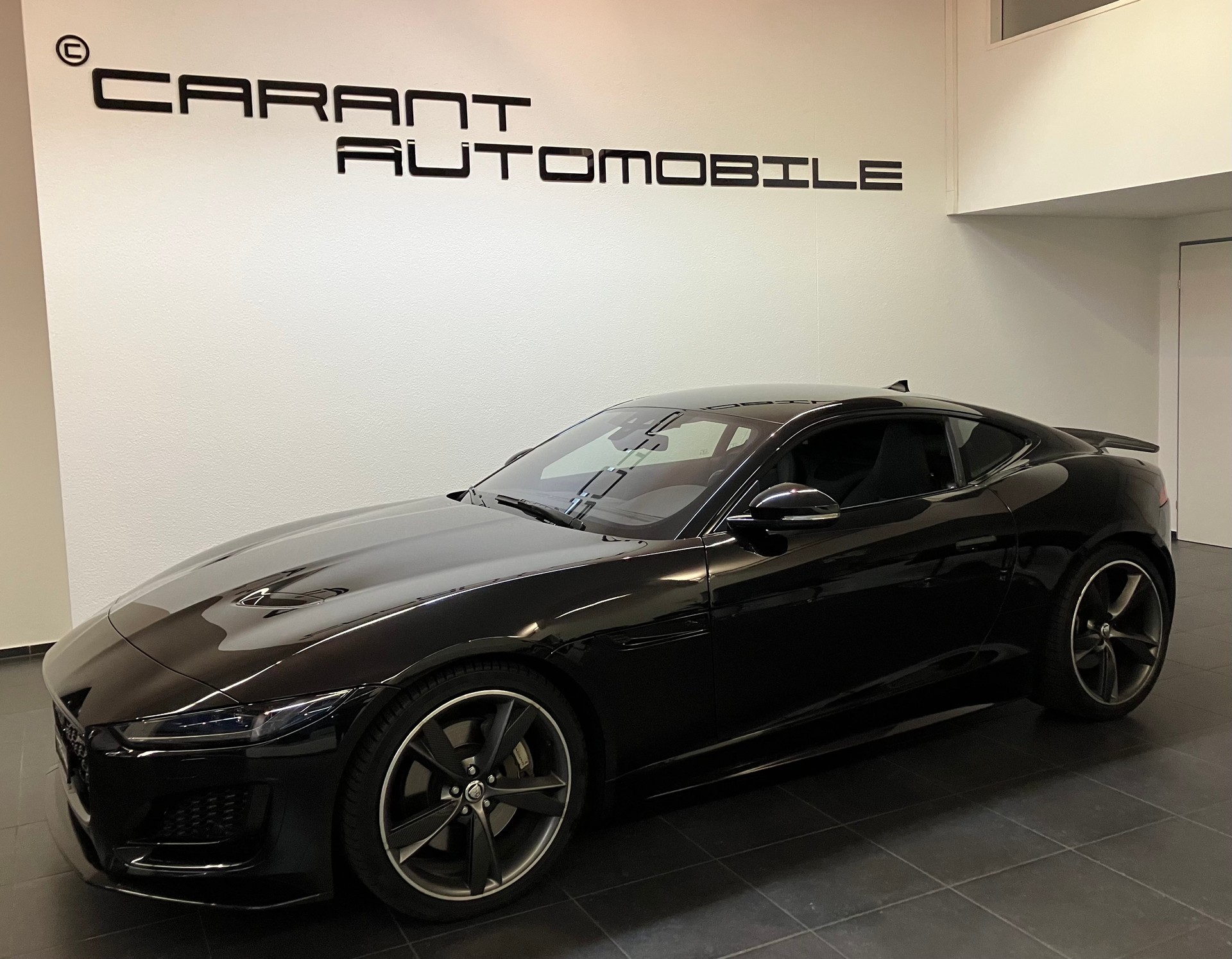 JAGUAR F-Type Coupé 2.0 I4 R-Dynamic Automatik