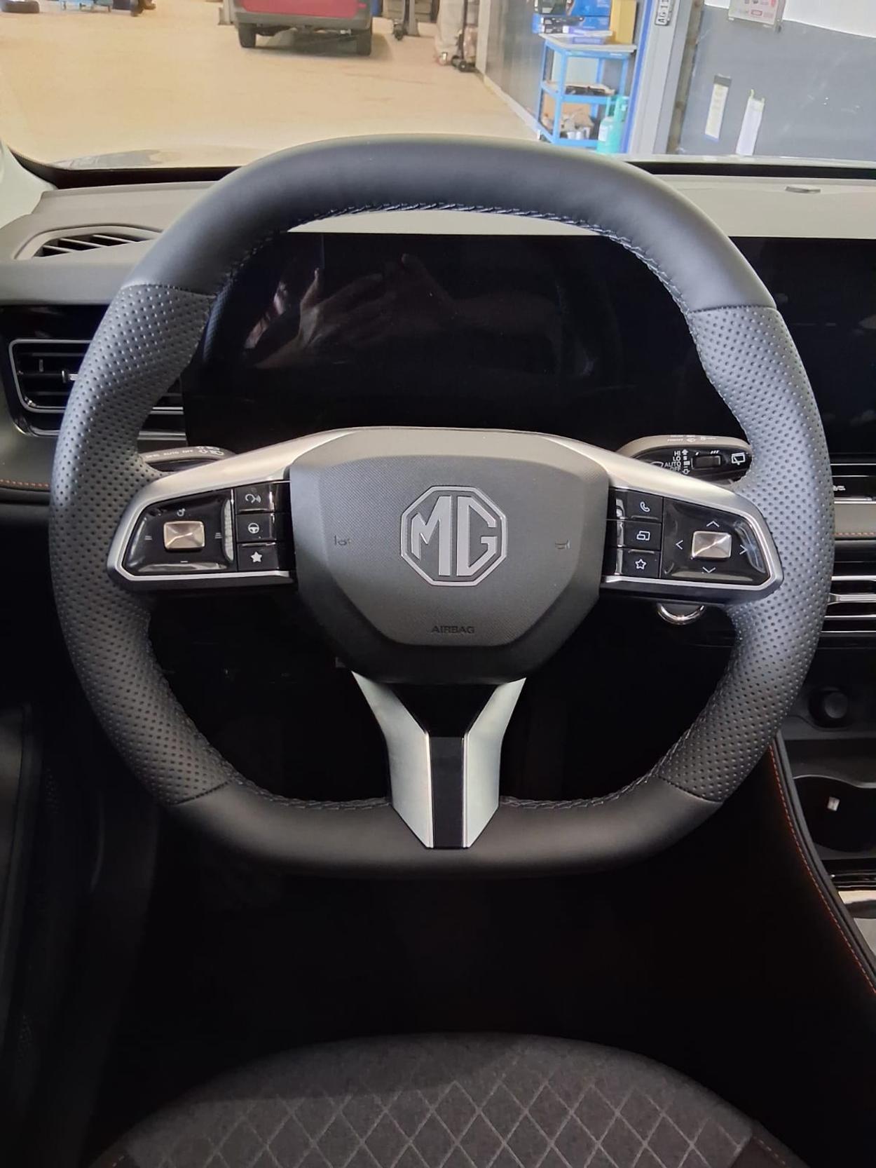 MG HS 1.5 PHEV Comfort-image-12