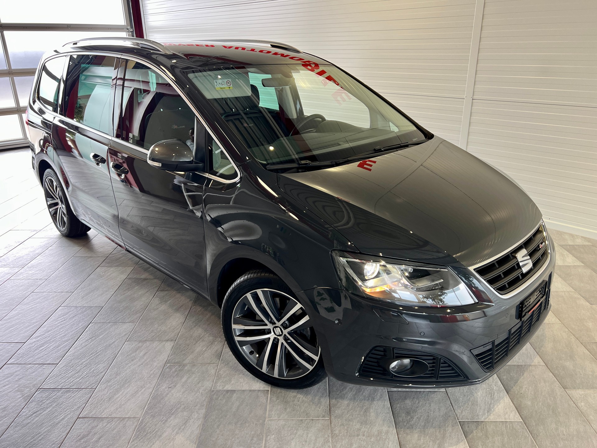 SEAT Alhambra 2.0 TDI FR Line DSG-showroom-element-1