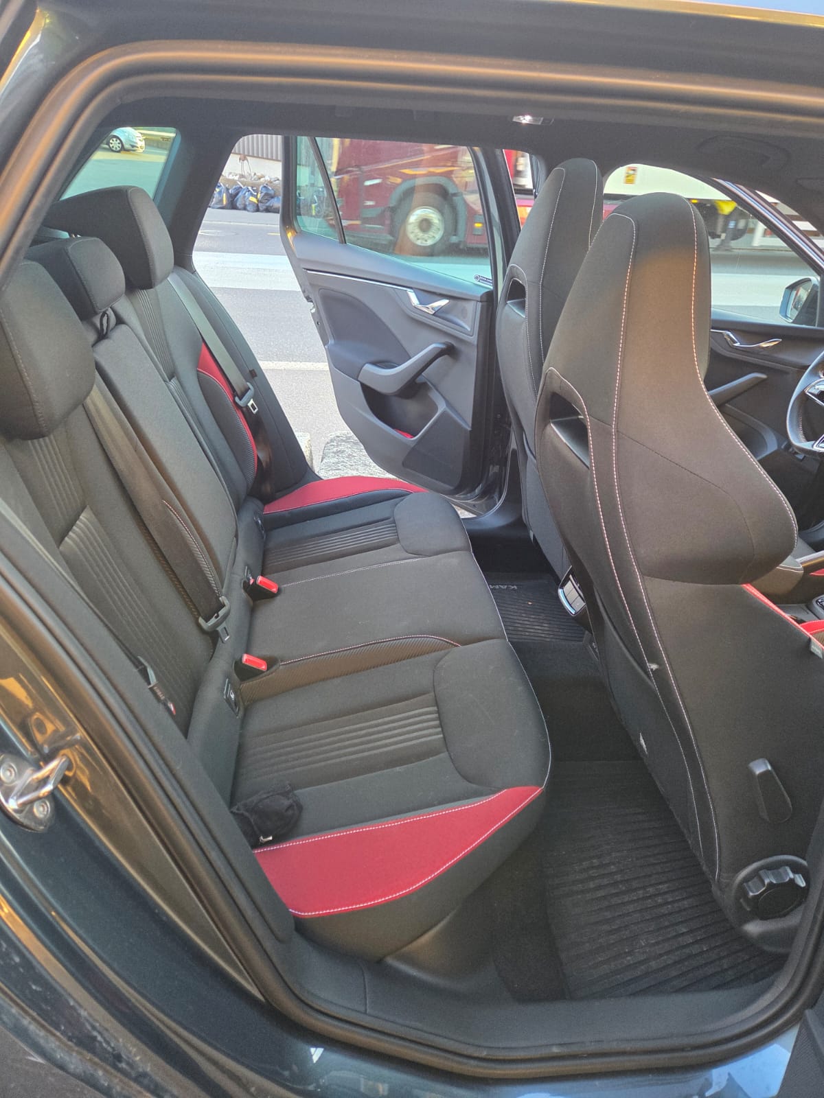 SKODA 1.5 TSI Monte Carlo DSG-image-3