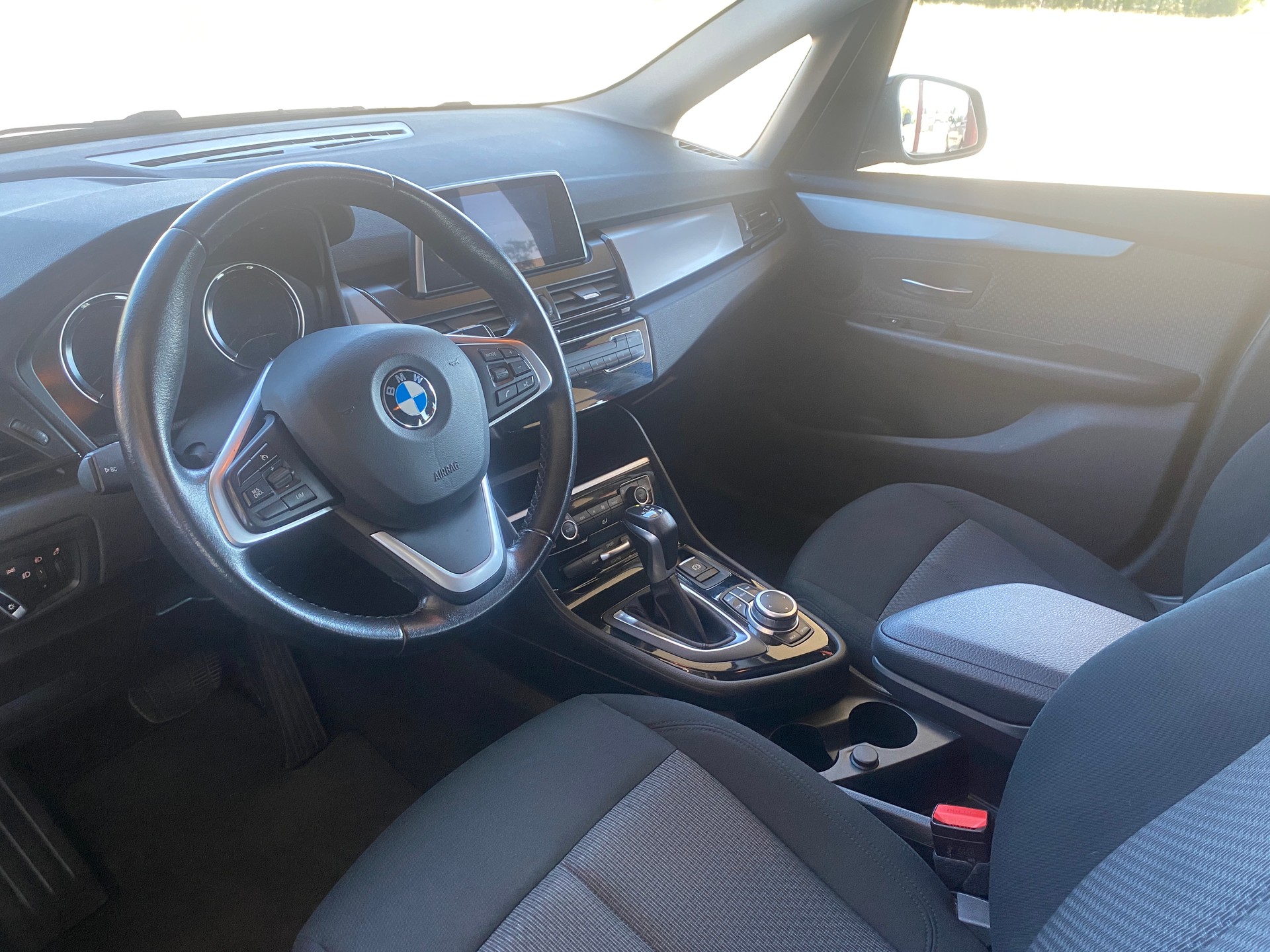 BMW 225xe iPerformance Active Tourer Steptronic-image-4