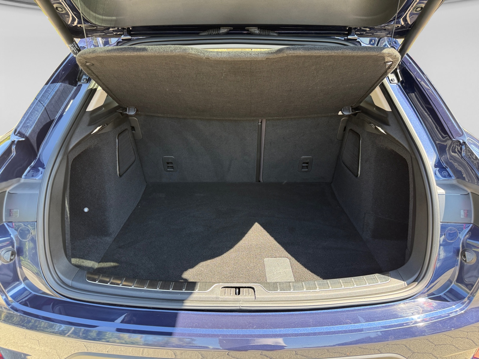 SERES Seres 5 80 kWh AWD-image-18