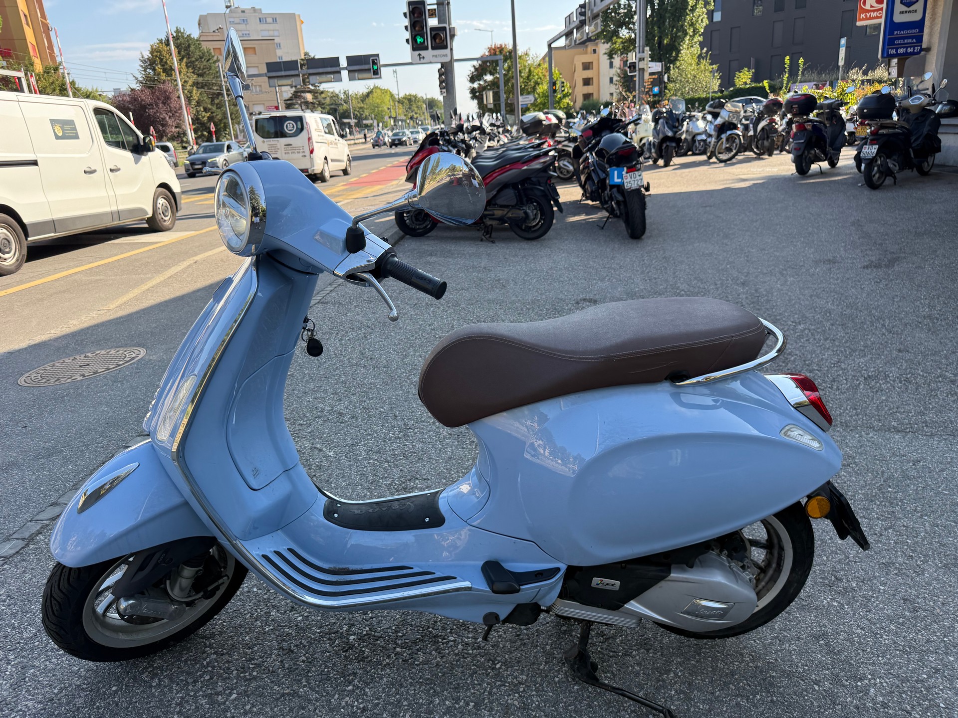 PIAGGIO Vespa 125 Primavera i.e. 3V ABS-image-1