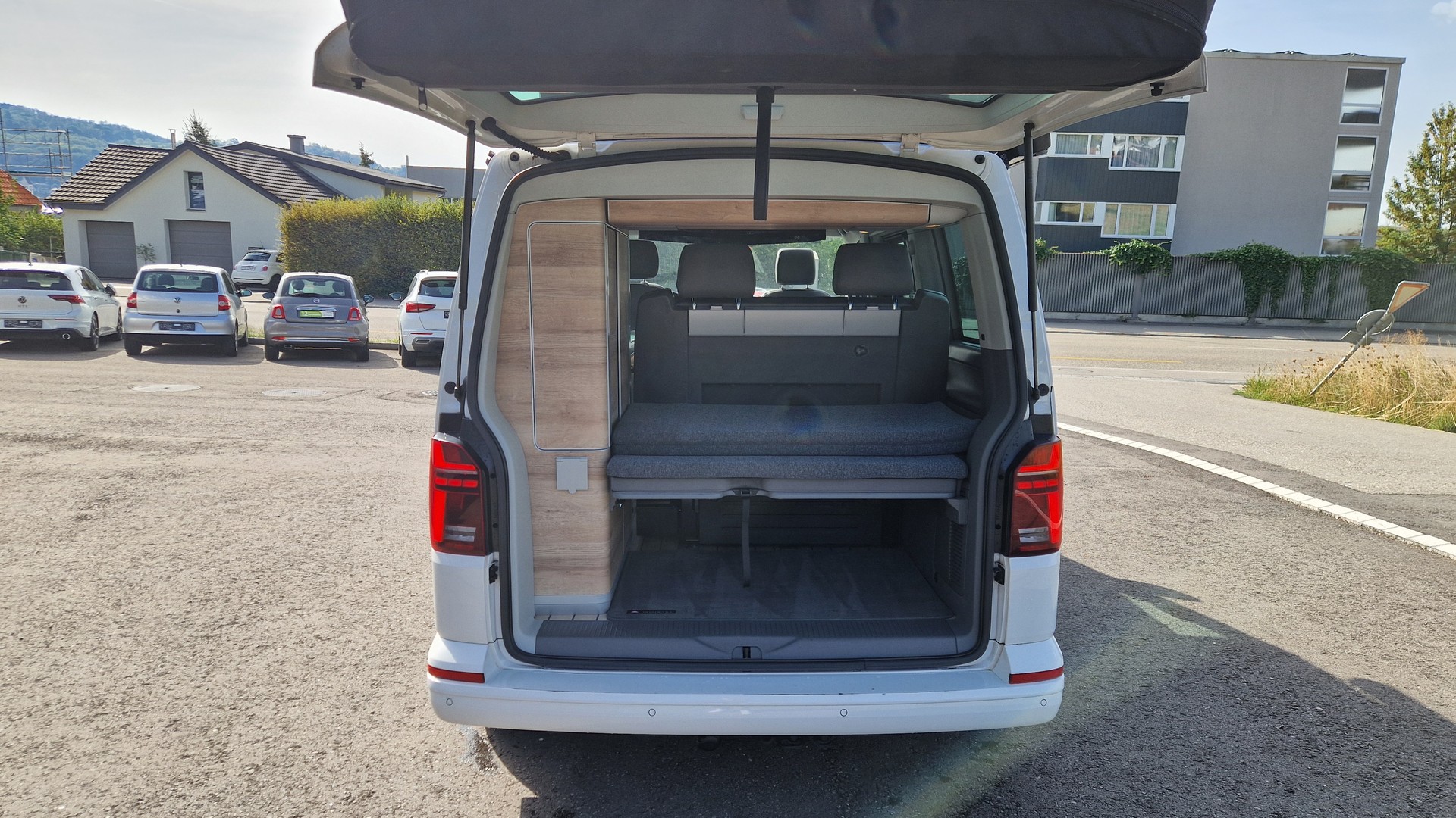 VW T6.1 California 2.0 TDI Ocean Edition Liberty DSG-image-13